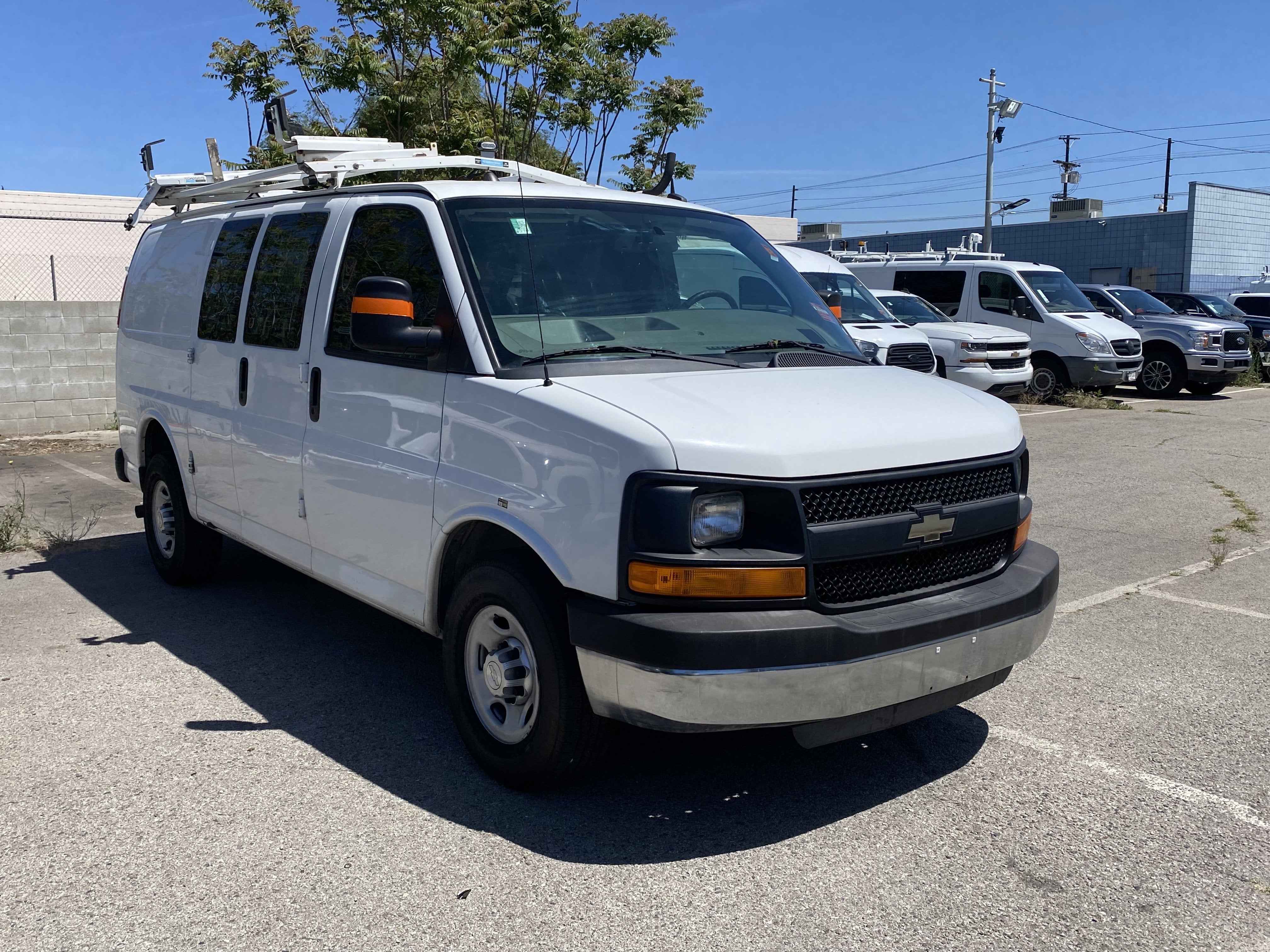 2014 Chevrolet Express Cargo Van RWD 2500 135"