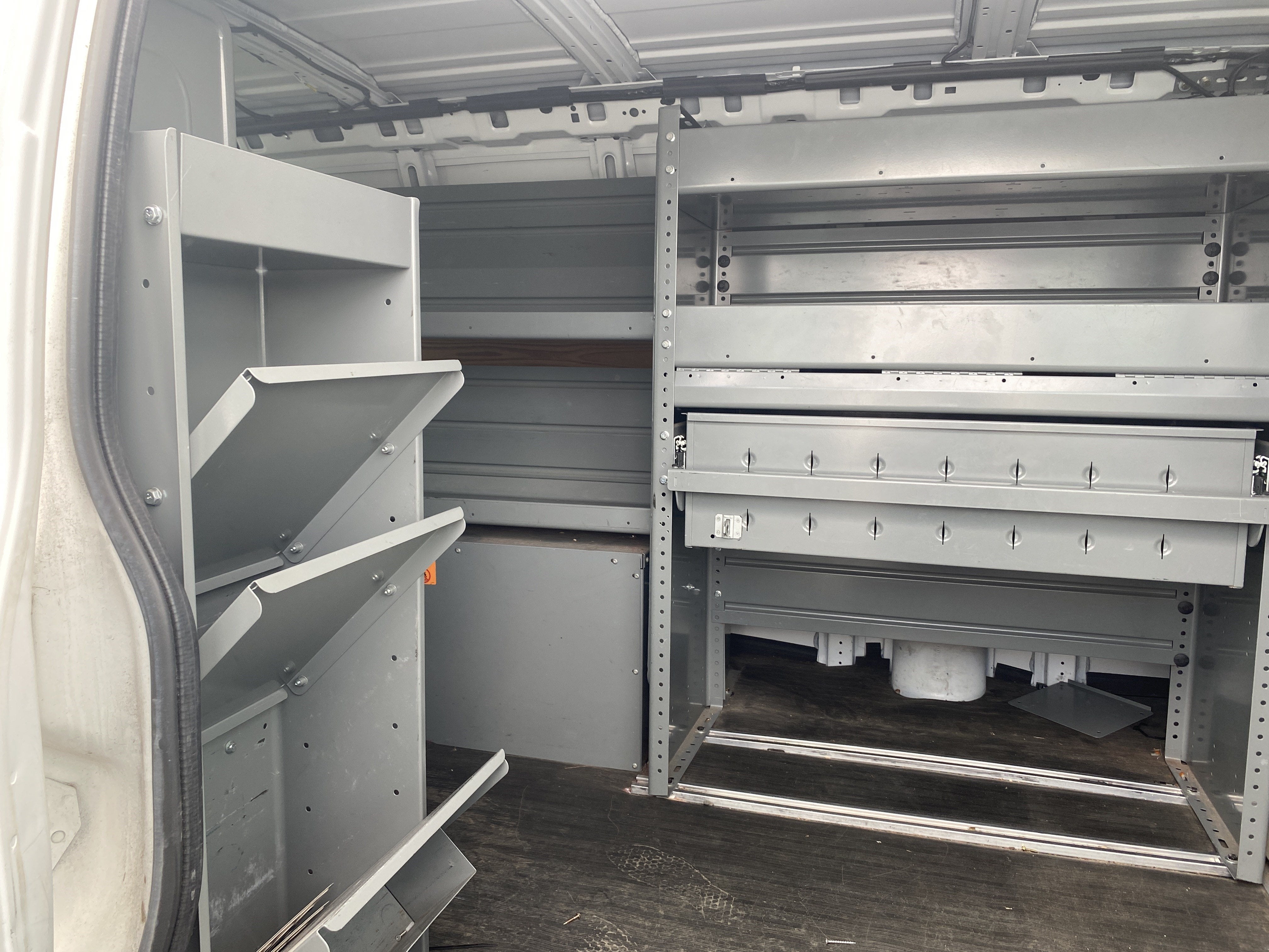 2014 Chevrolet Express Cargo Van RWD 2500 135"
