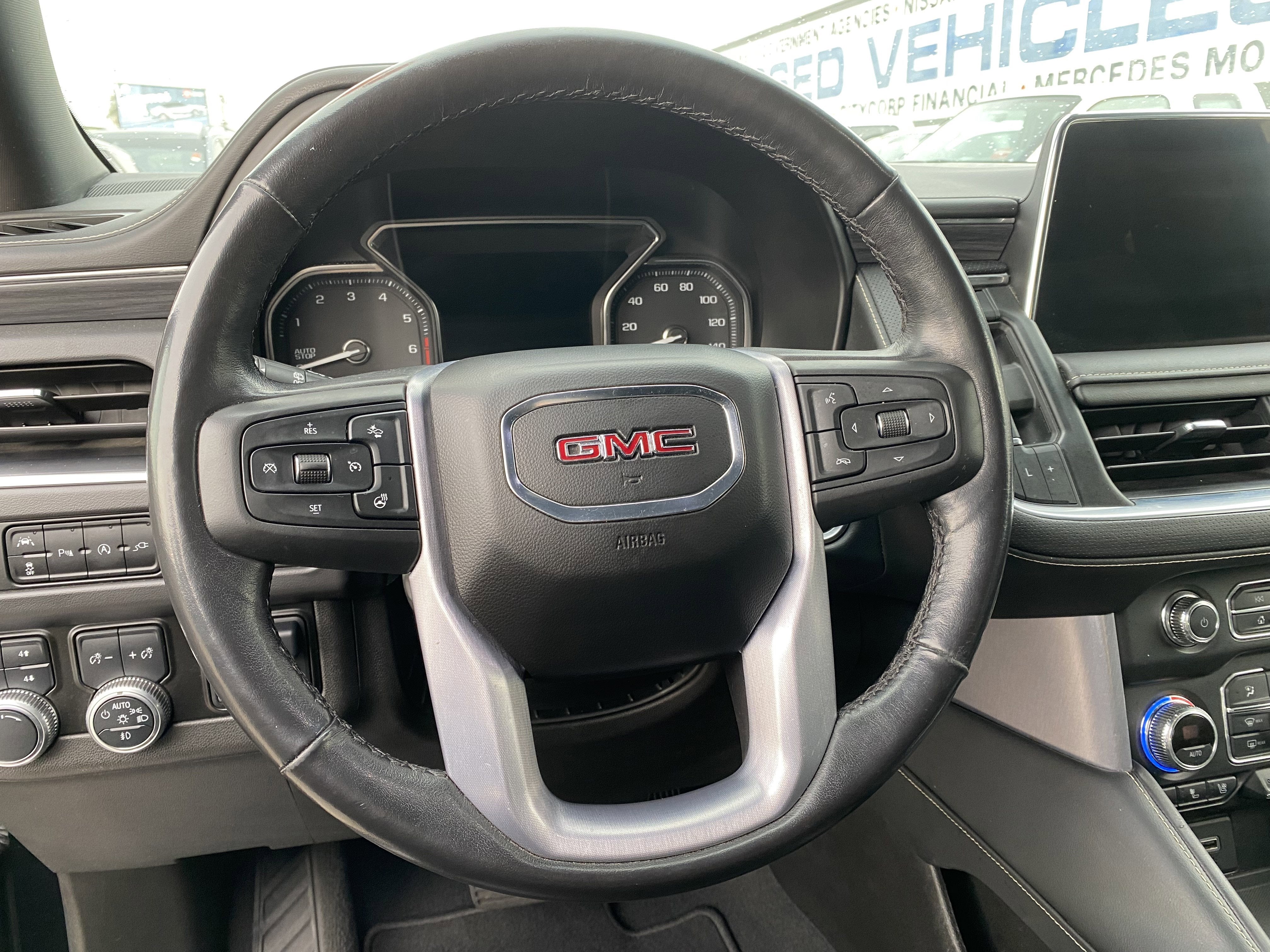 2021 GMC Yukon SLT