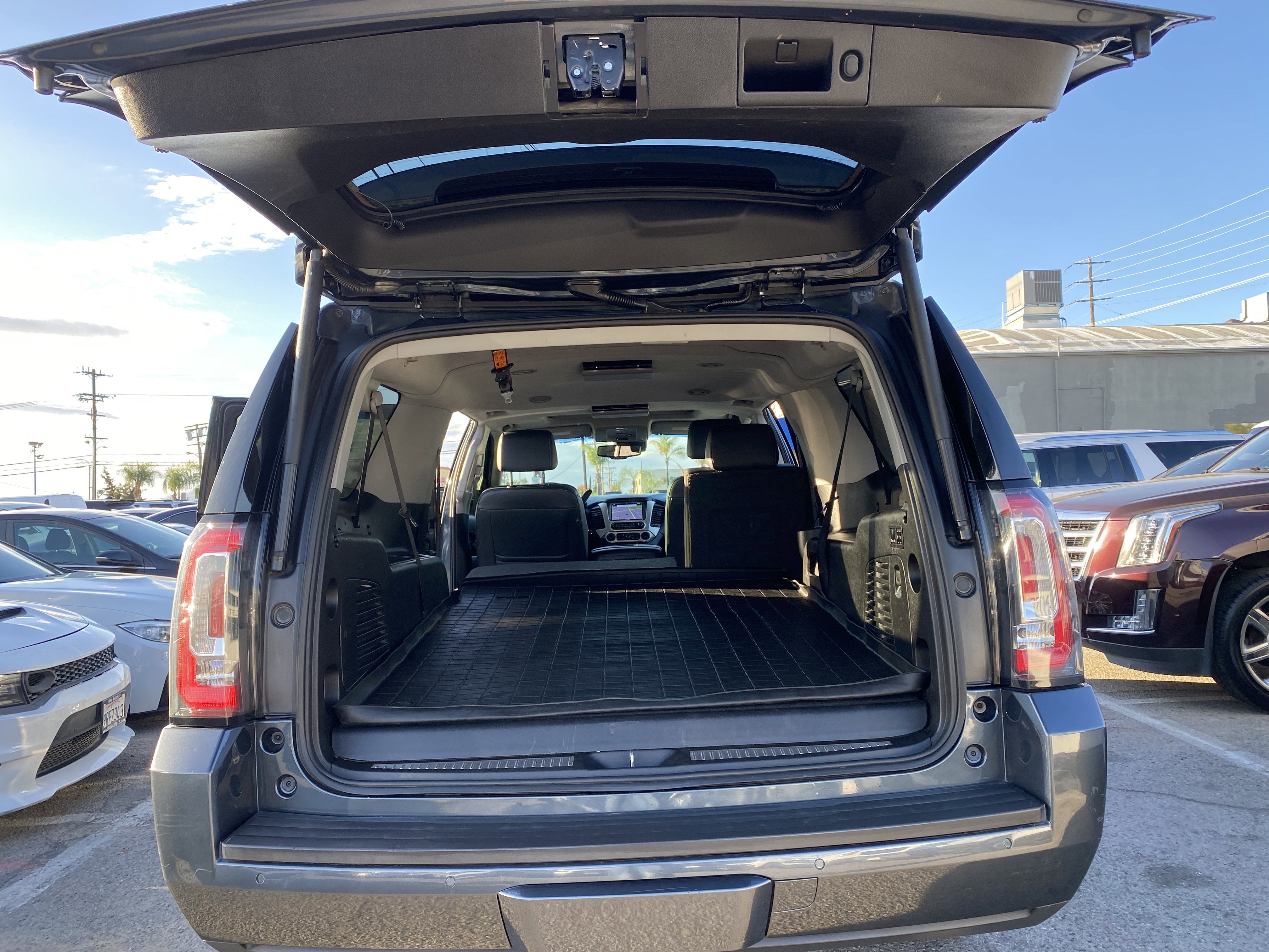2019 GMC Yukon XL SLT
