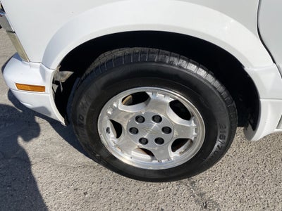 2005 Chevrolet Astro Passenger Ext 111" WB RWD
