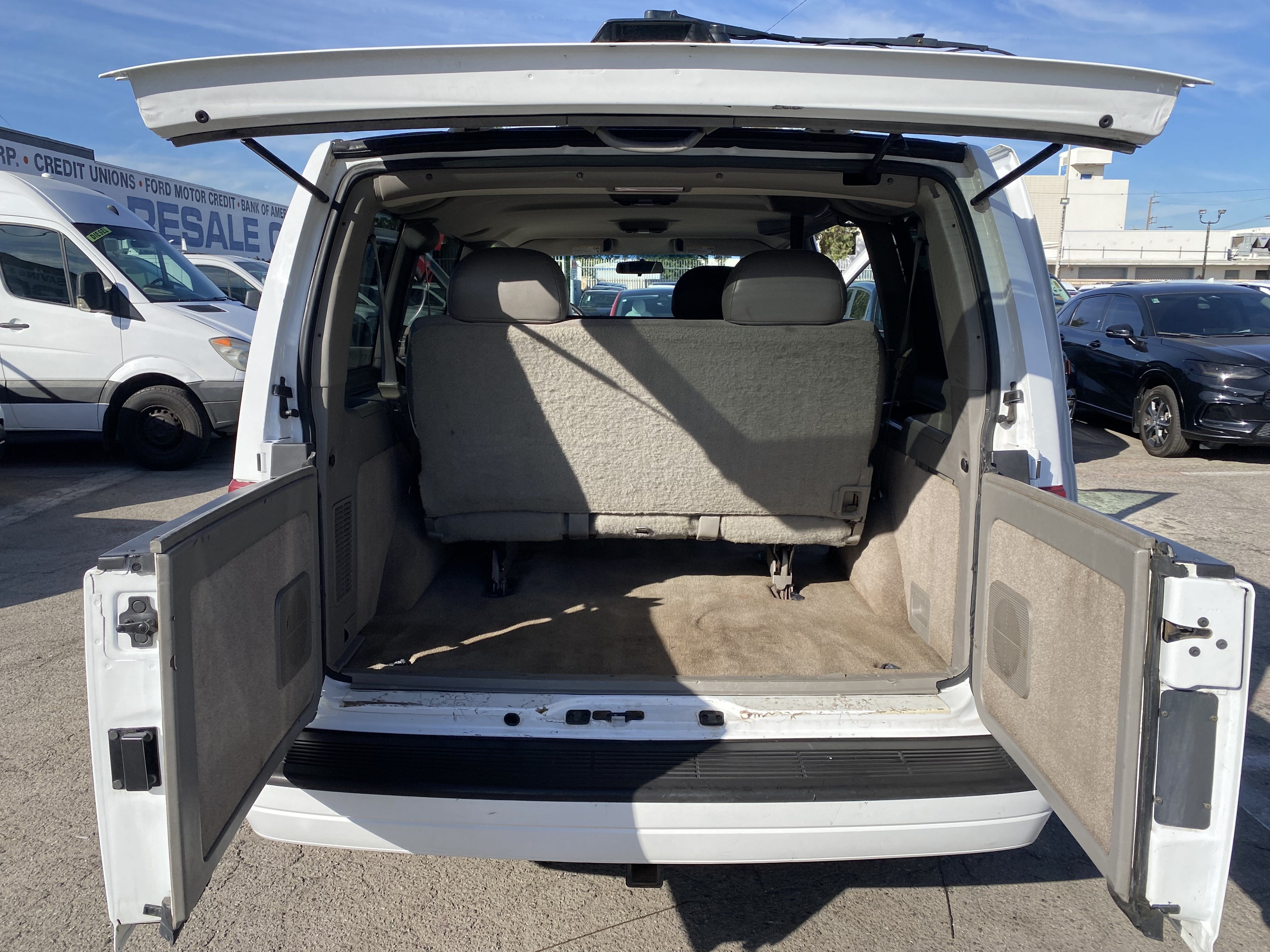 2005 Chevrolet Astro Passenger Ext 111" WB RWD