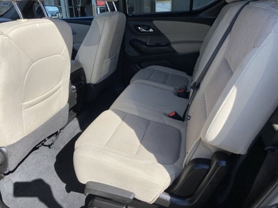 2022 Chevrolet Traverse LS