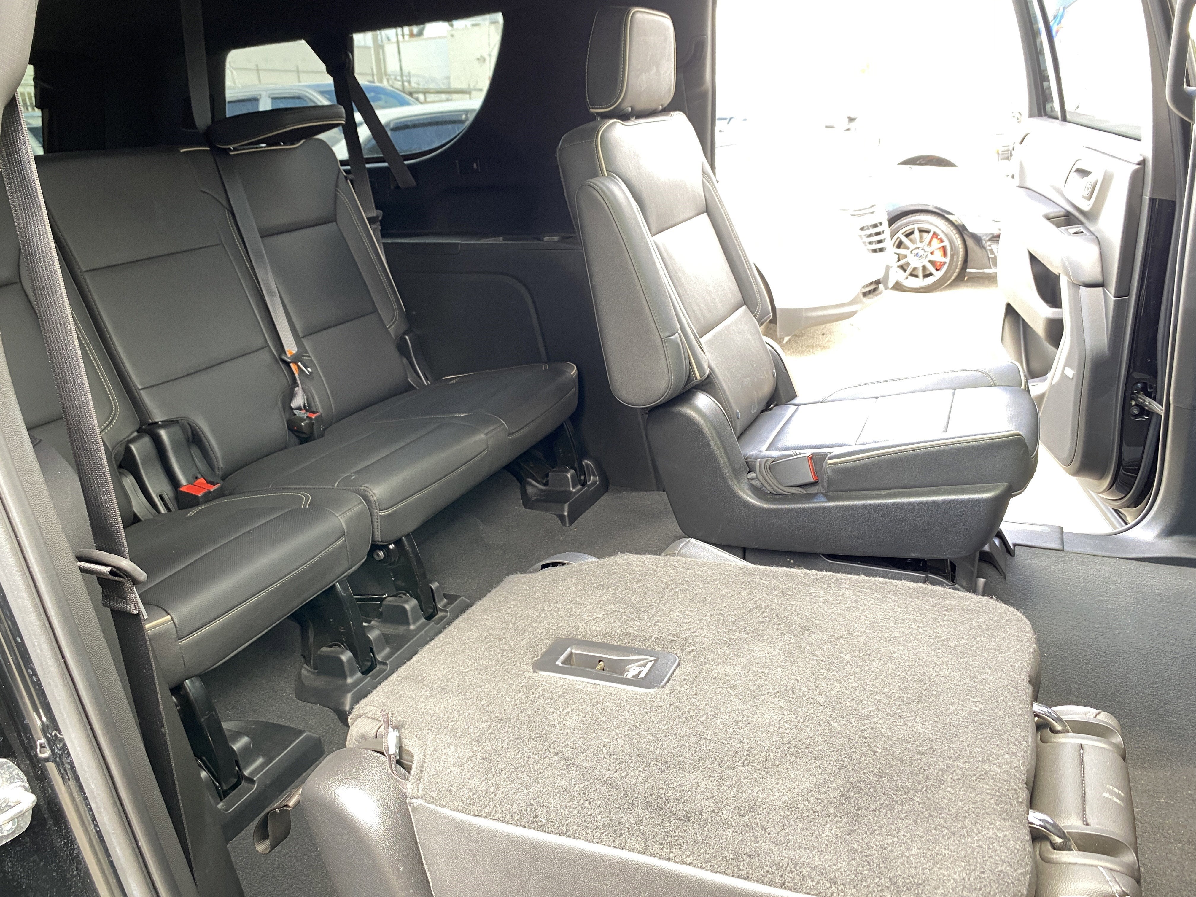 2022 Chevrolet Suburban Premier