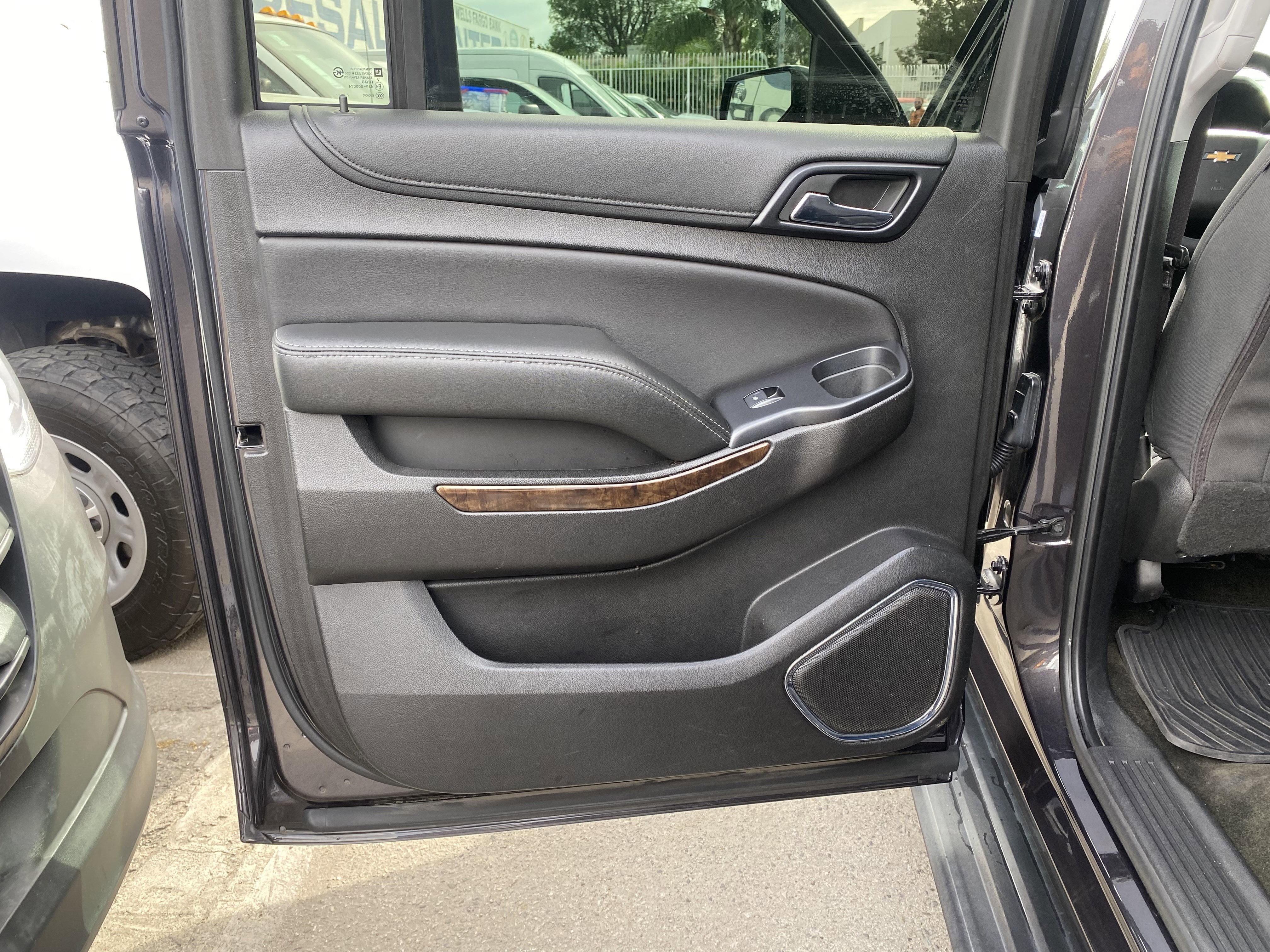 2017 Chevrolet Suburban LS