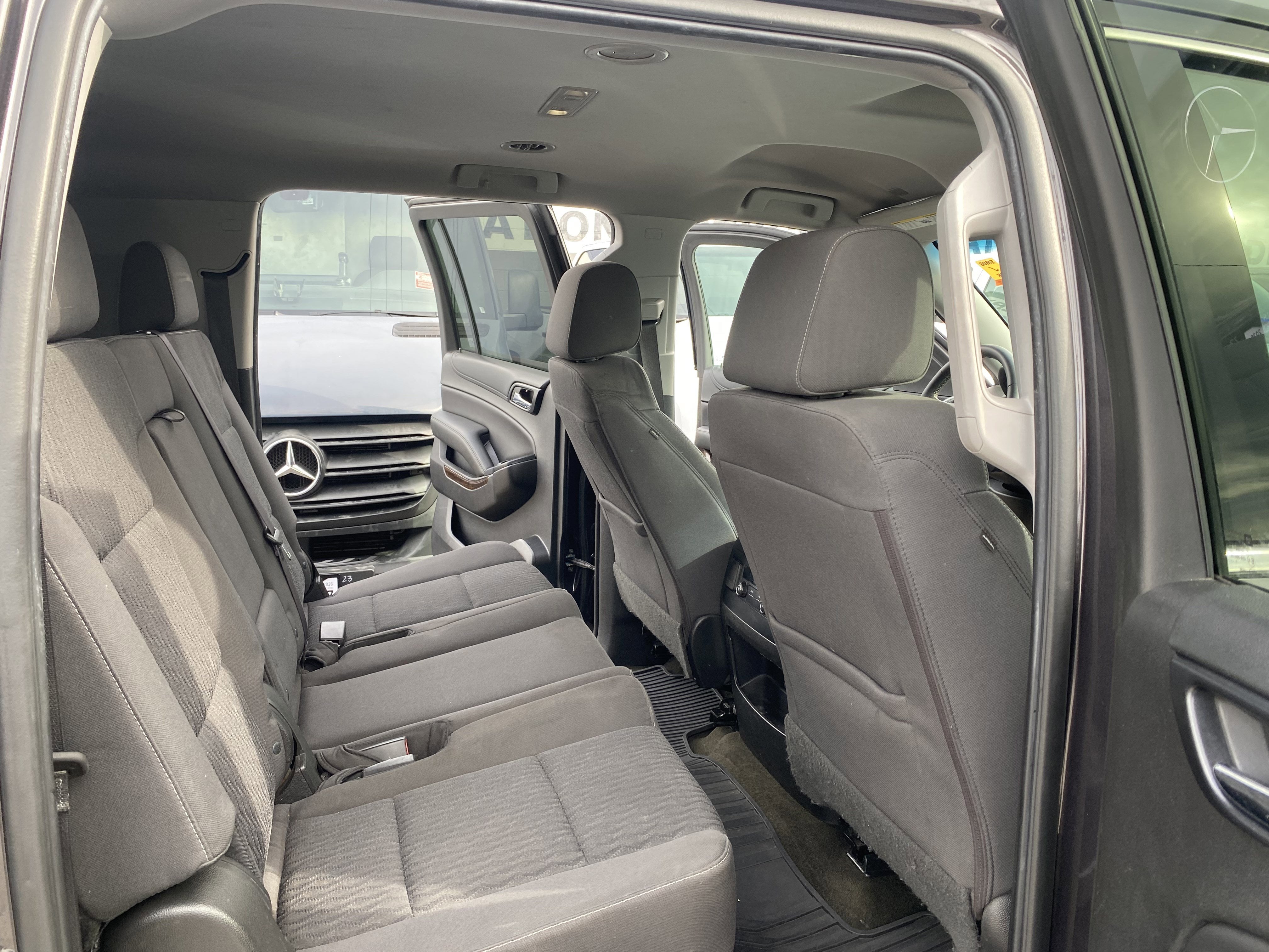 2017 Chevrolet Suburban LS