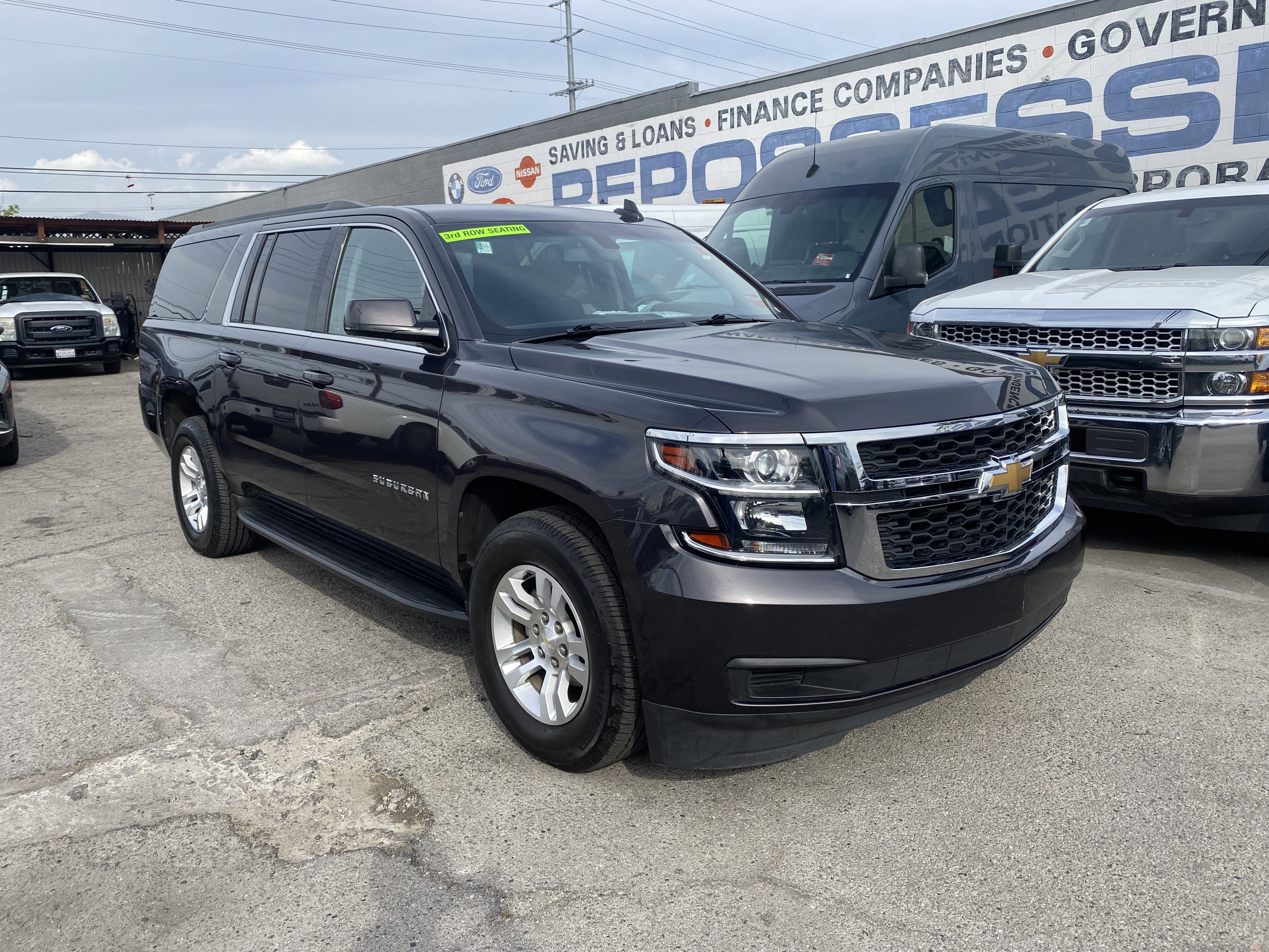 2017 Chevrolet Suburban LS