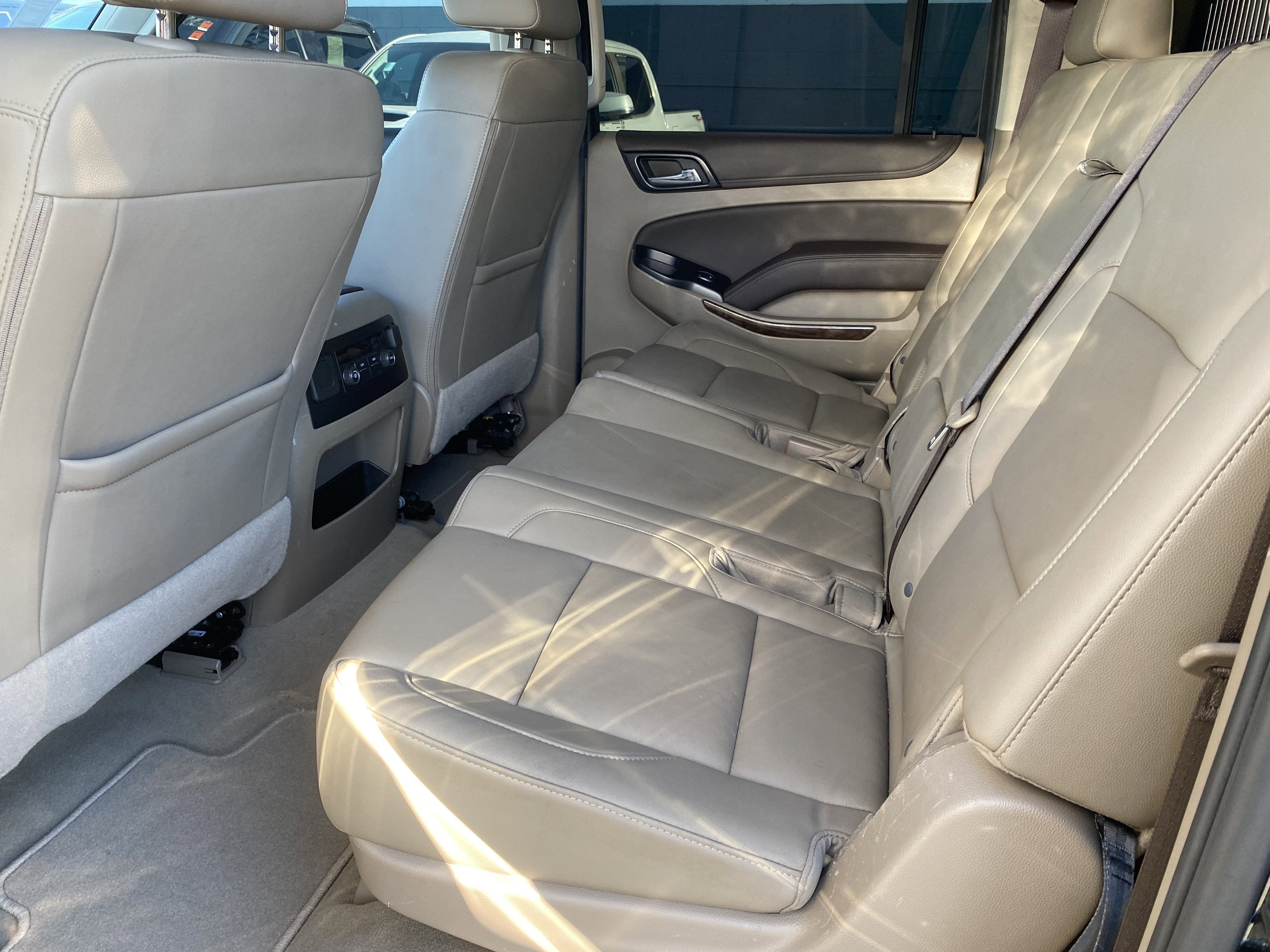 2020 Chevrolet Suburban LT