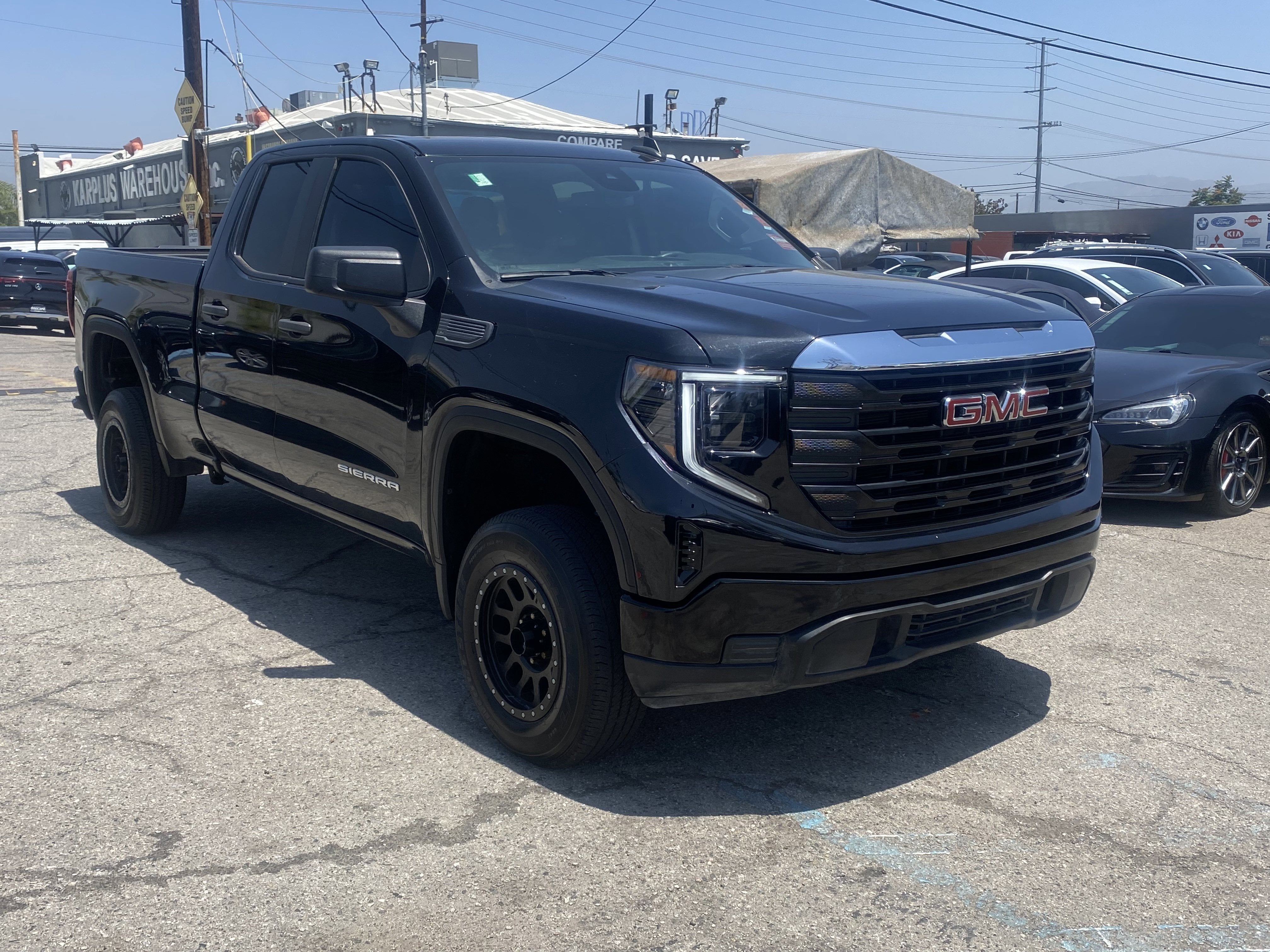 2023 GMC Sierra 1500 Pro