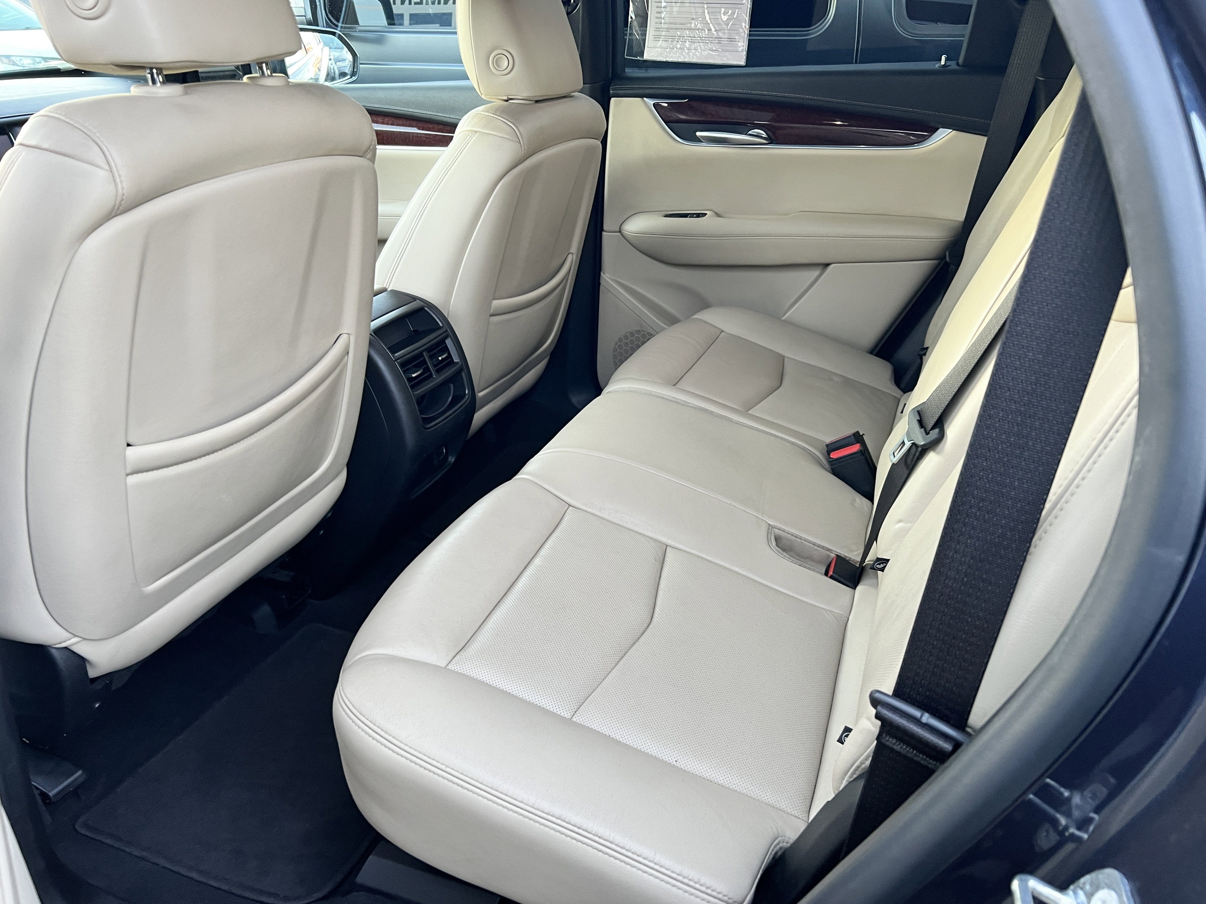 2018 Cadillac XT5 Luxury FWD