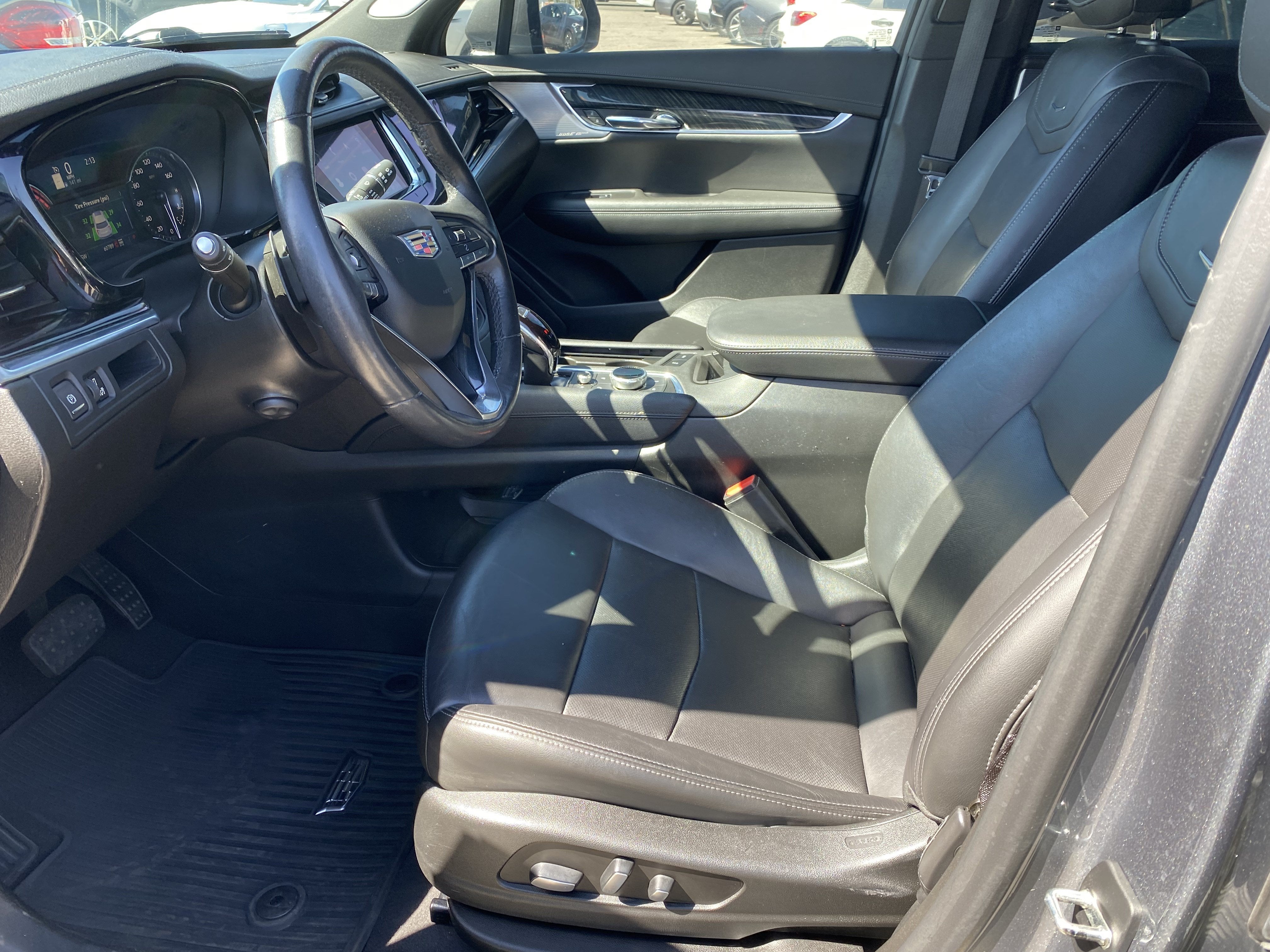 2021 Cadillac XT6 AWD 4DR PREMIUM LUXURY
