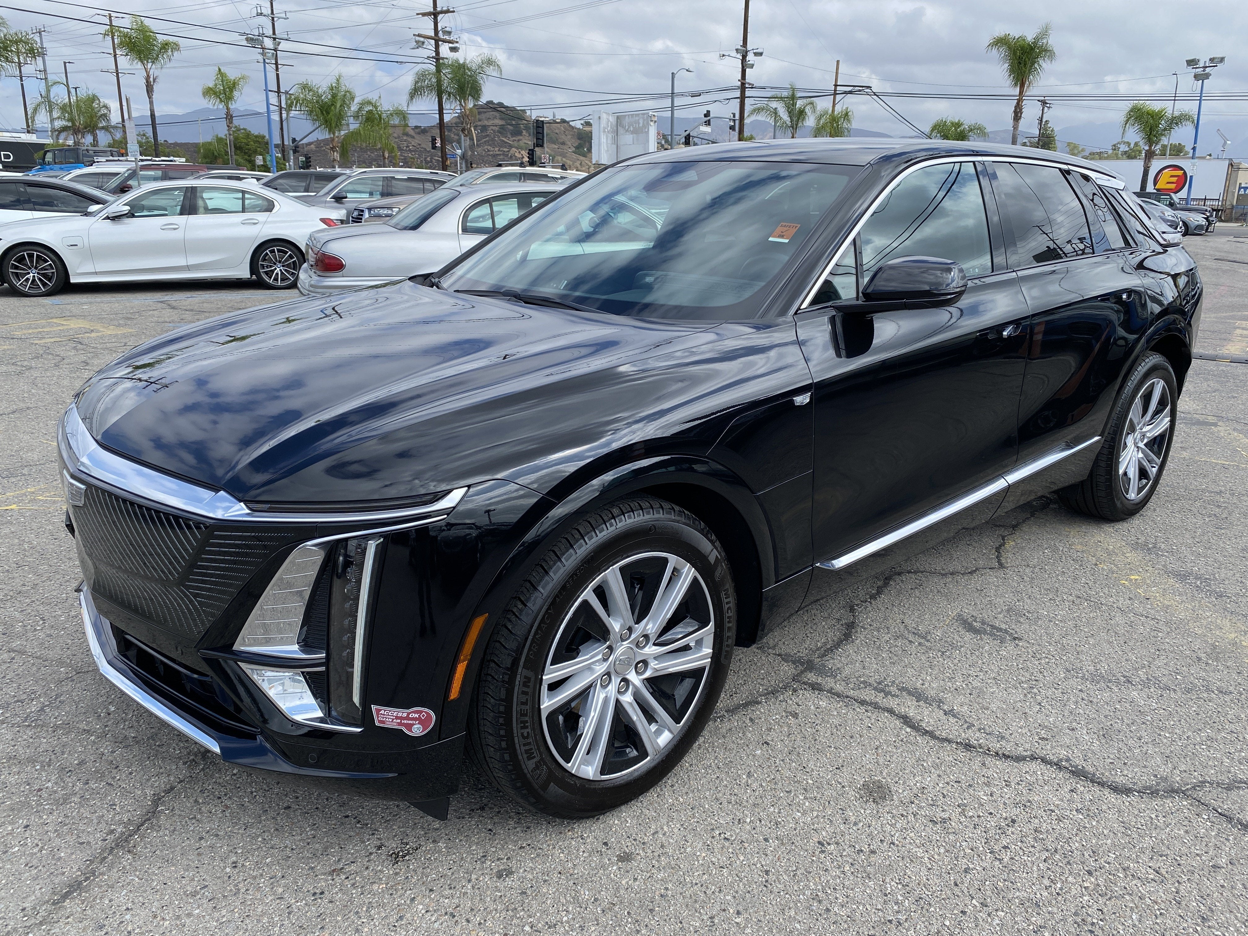 2024 Cadillac LYRIQ 4DR TECH W/1SA