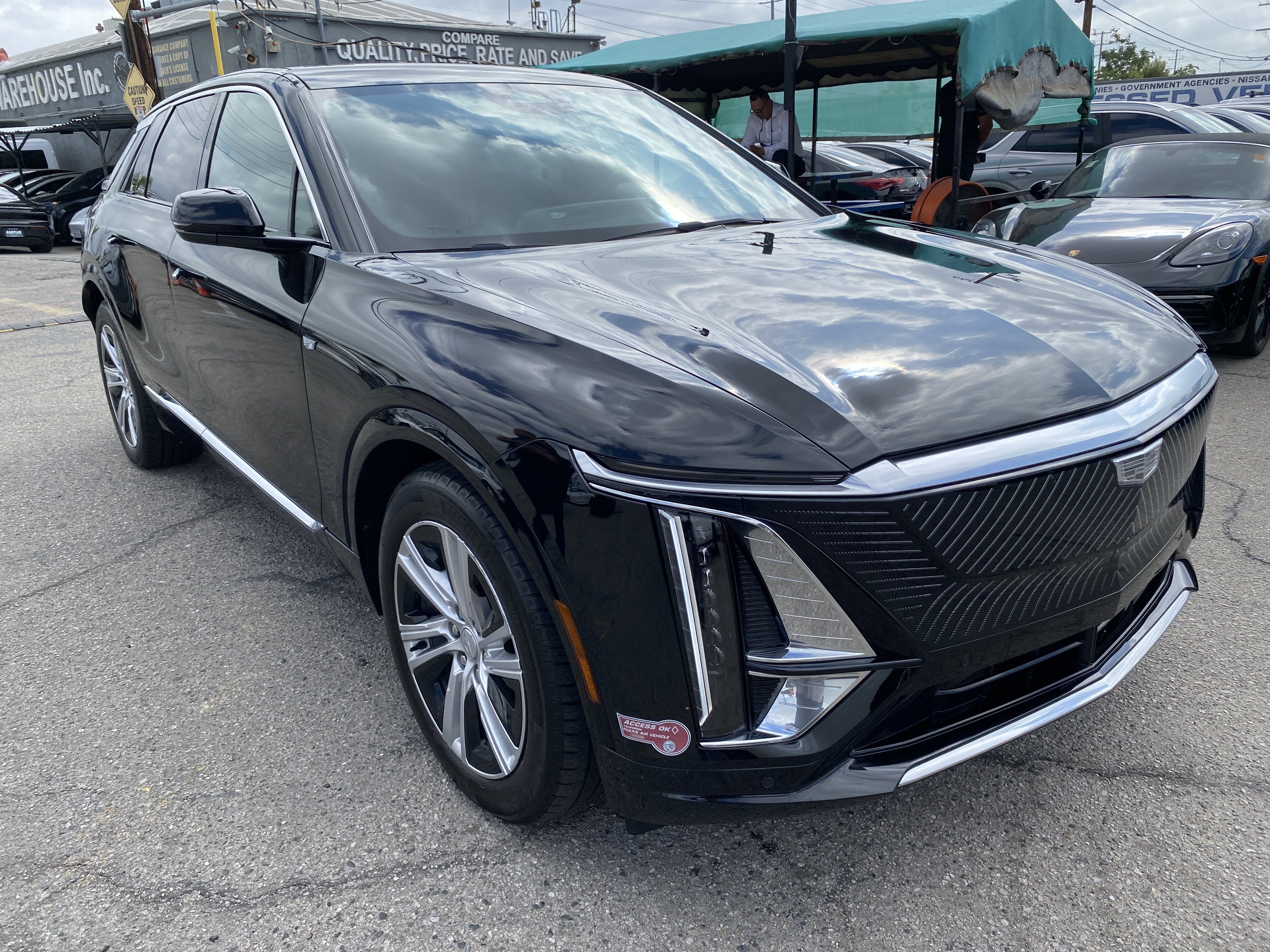 2024 Cadillac LYRIQ 4DR TECH W/1SA
