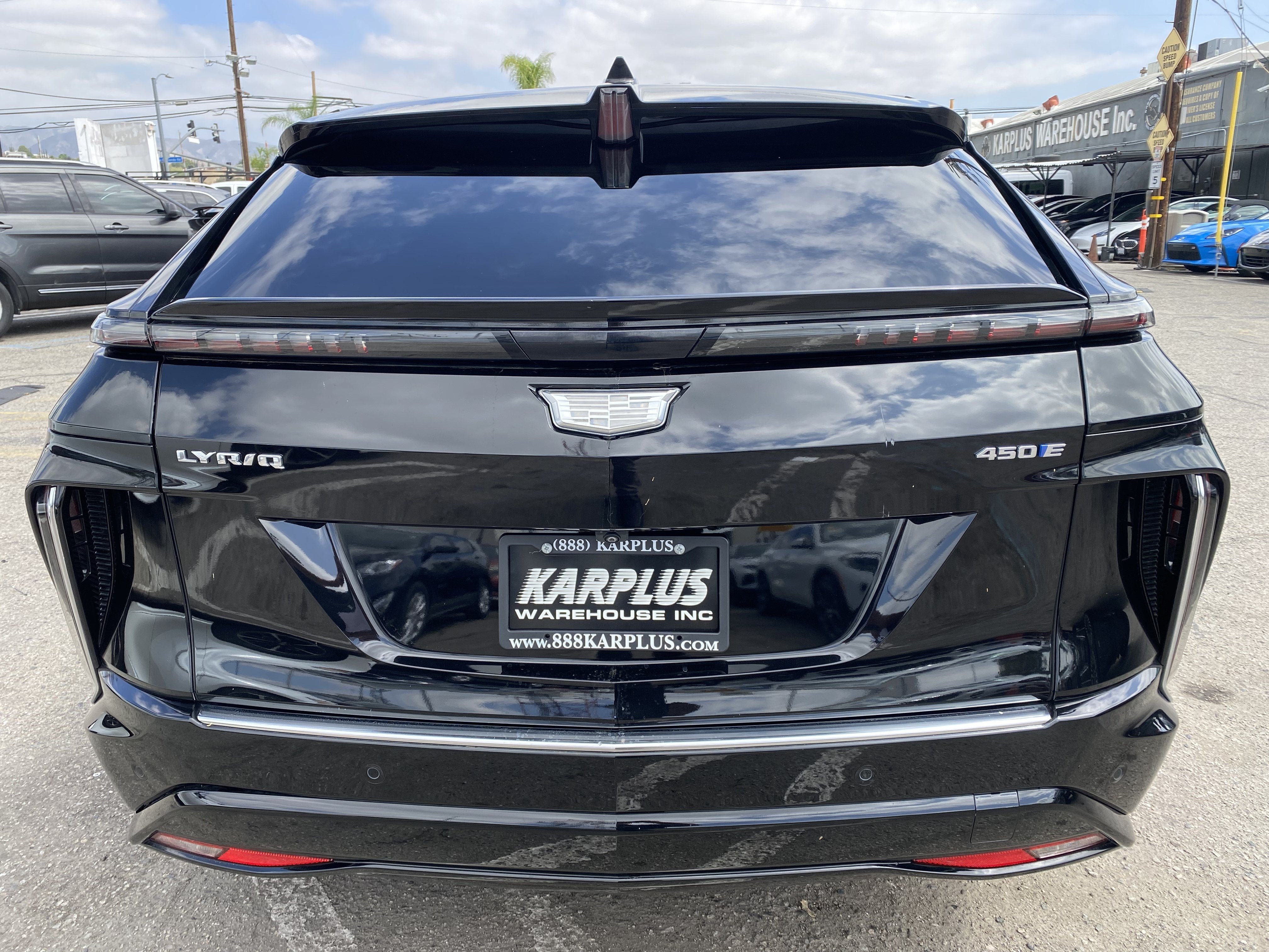 2024 Cadillac LYRIQ 4DR LUXURY W/1SD