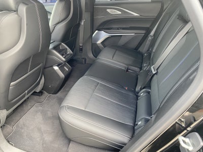 2024 Cadillac LYRIQ 4DR LUXURY W/1SD