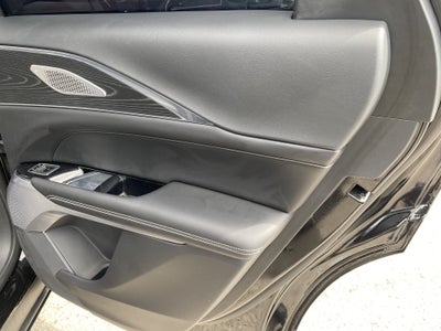 2024 Cadillac LYRIQ 4DR LUXURY W/1SD