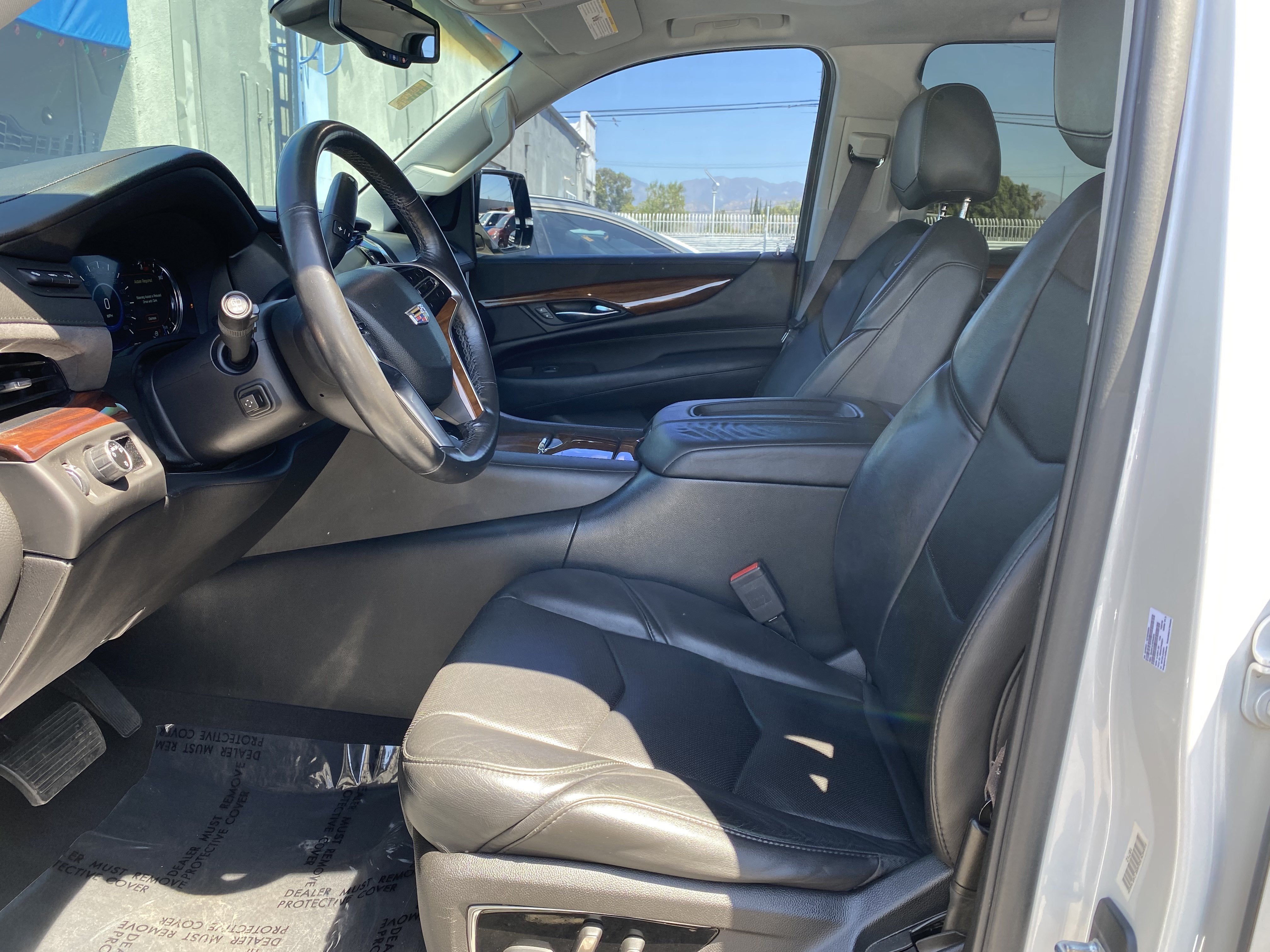 2016 Cadillac Escalade 2WD 4DR LUXURY COLLECTION