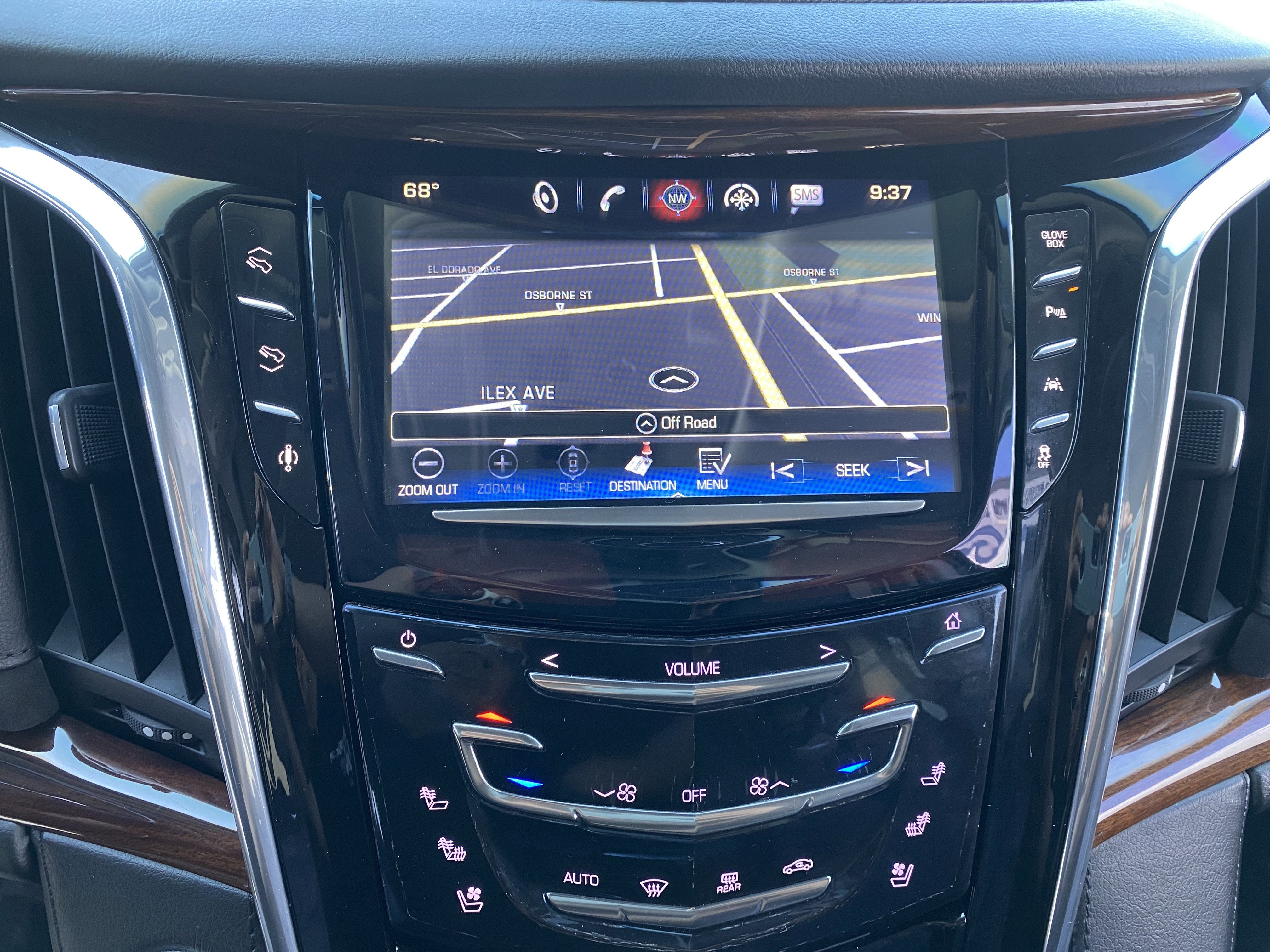 2016 Cadillac Escalade 2WD 4DR LUXURY COLLECTION