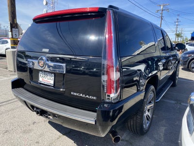 2013 Cadillac Escalade ESV Luxury