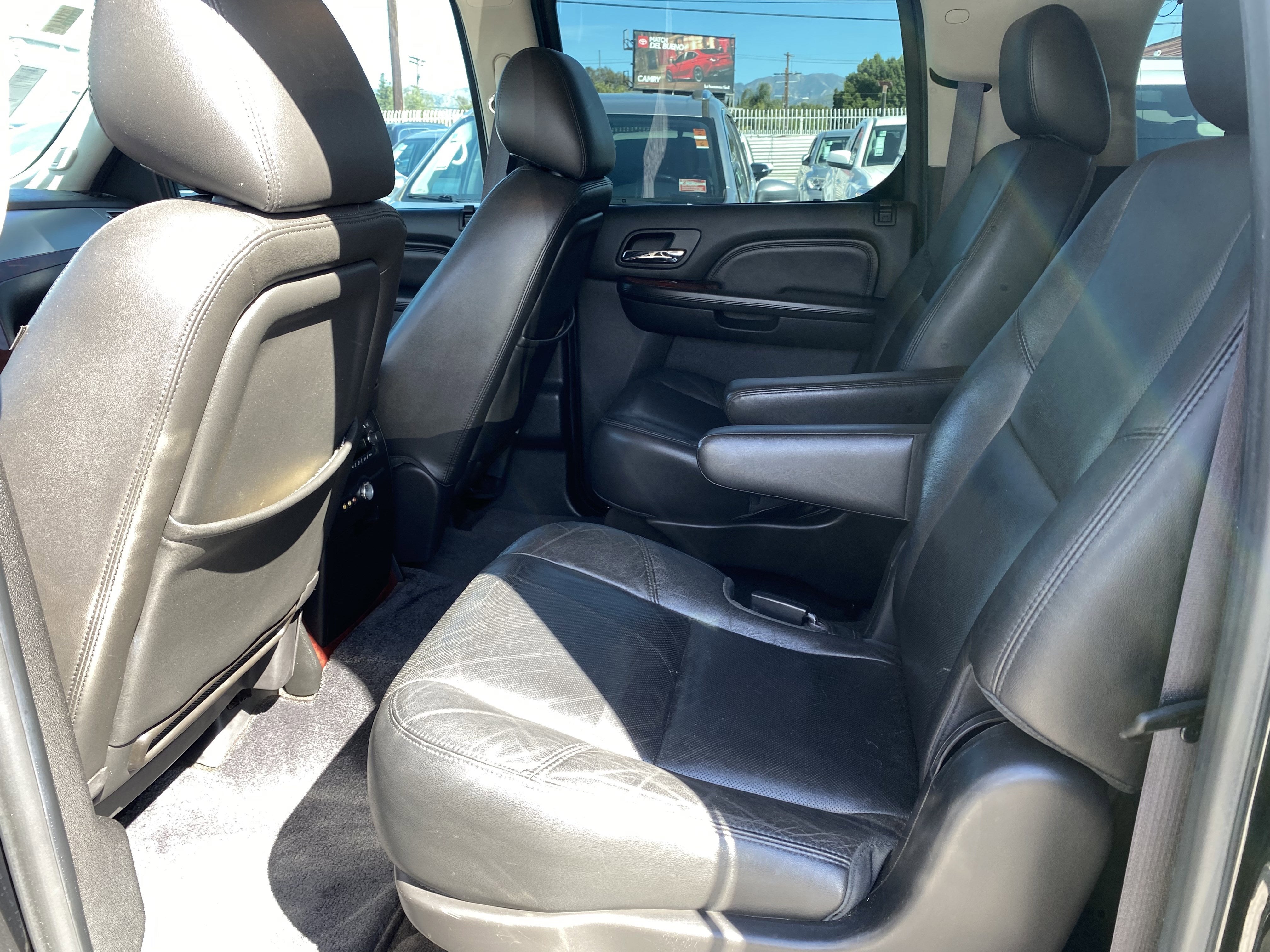 2013 Cadillac Escalade ESV Luxury