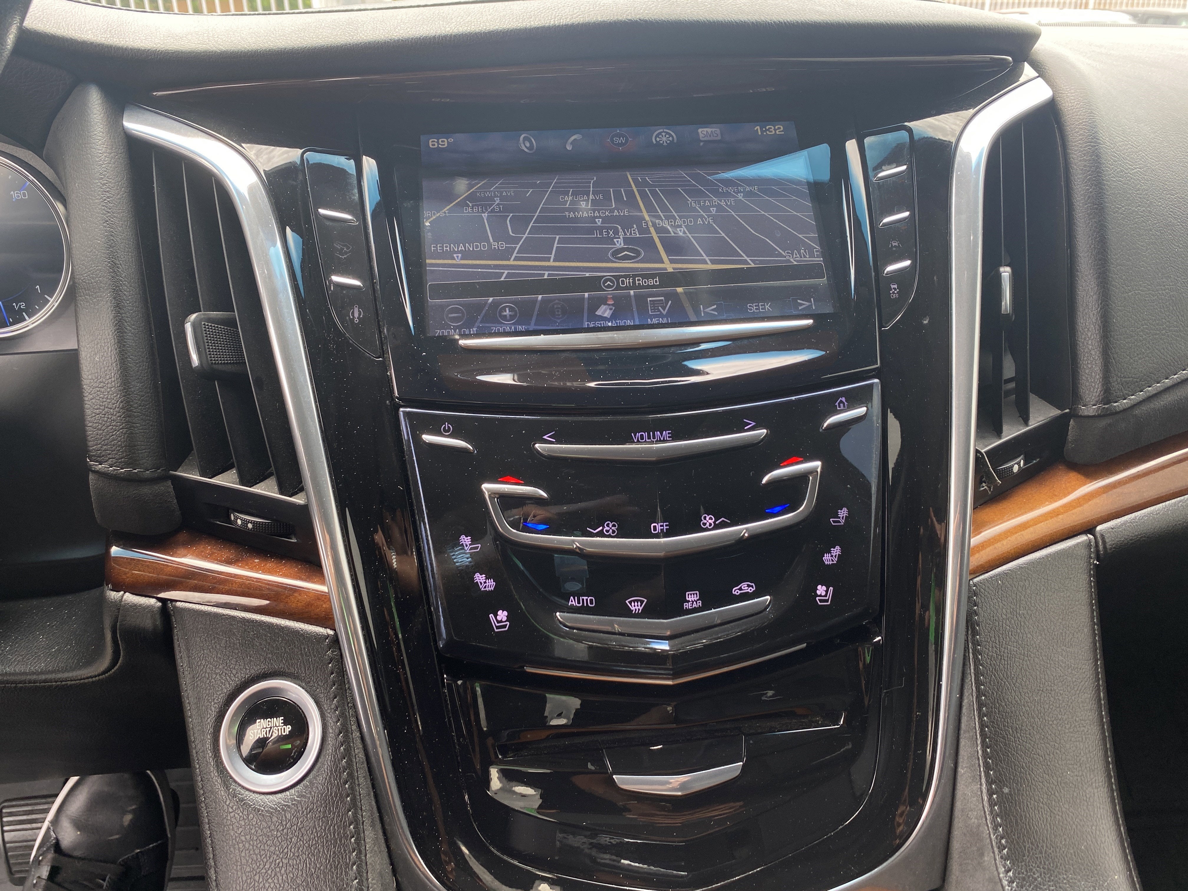 2016 Cadillac Escalade ESV Luxury Collection