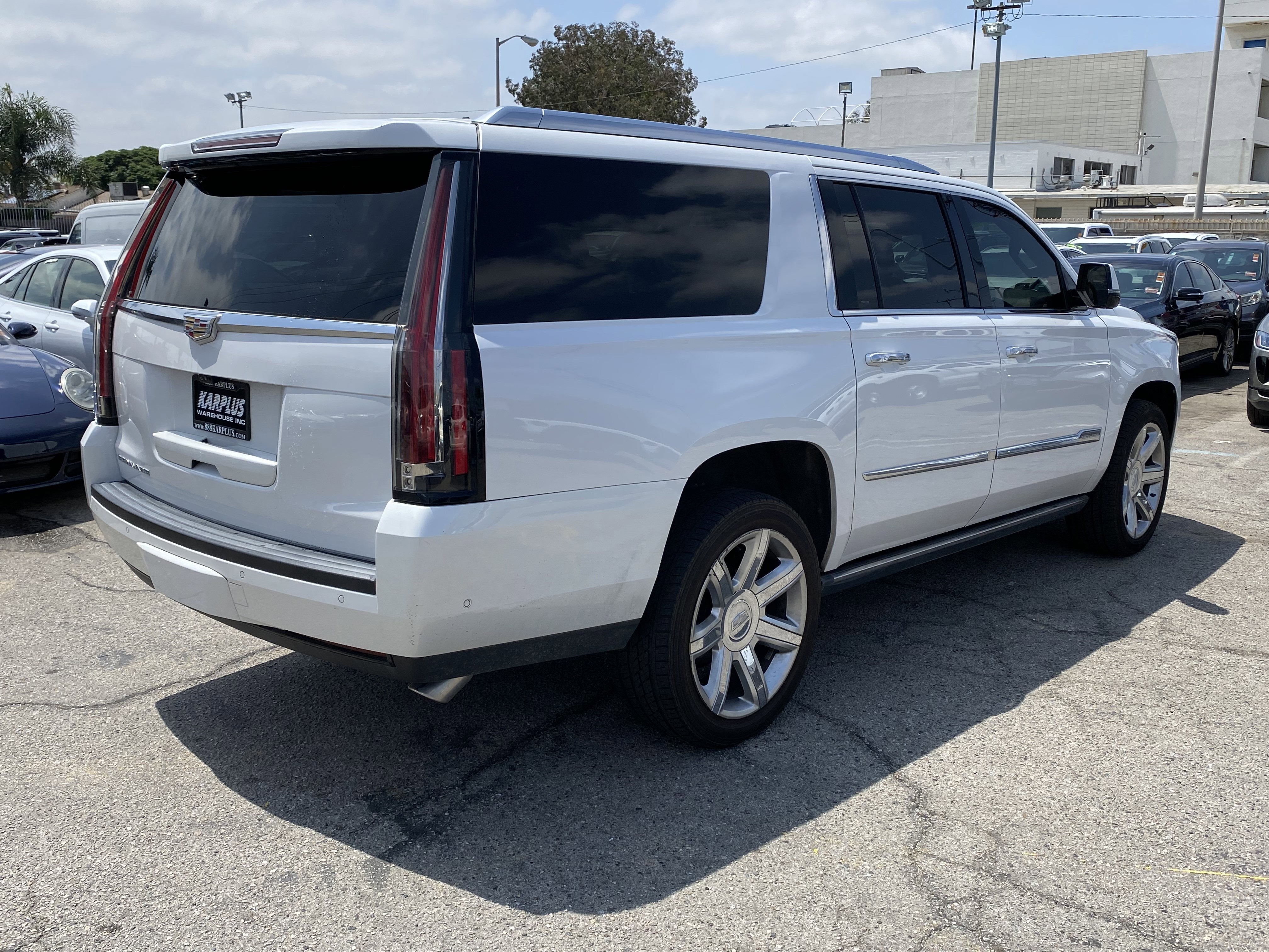 2017 Cadillac Escalade ESV Premium Luxury