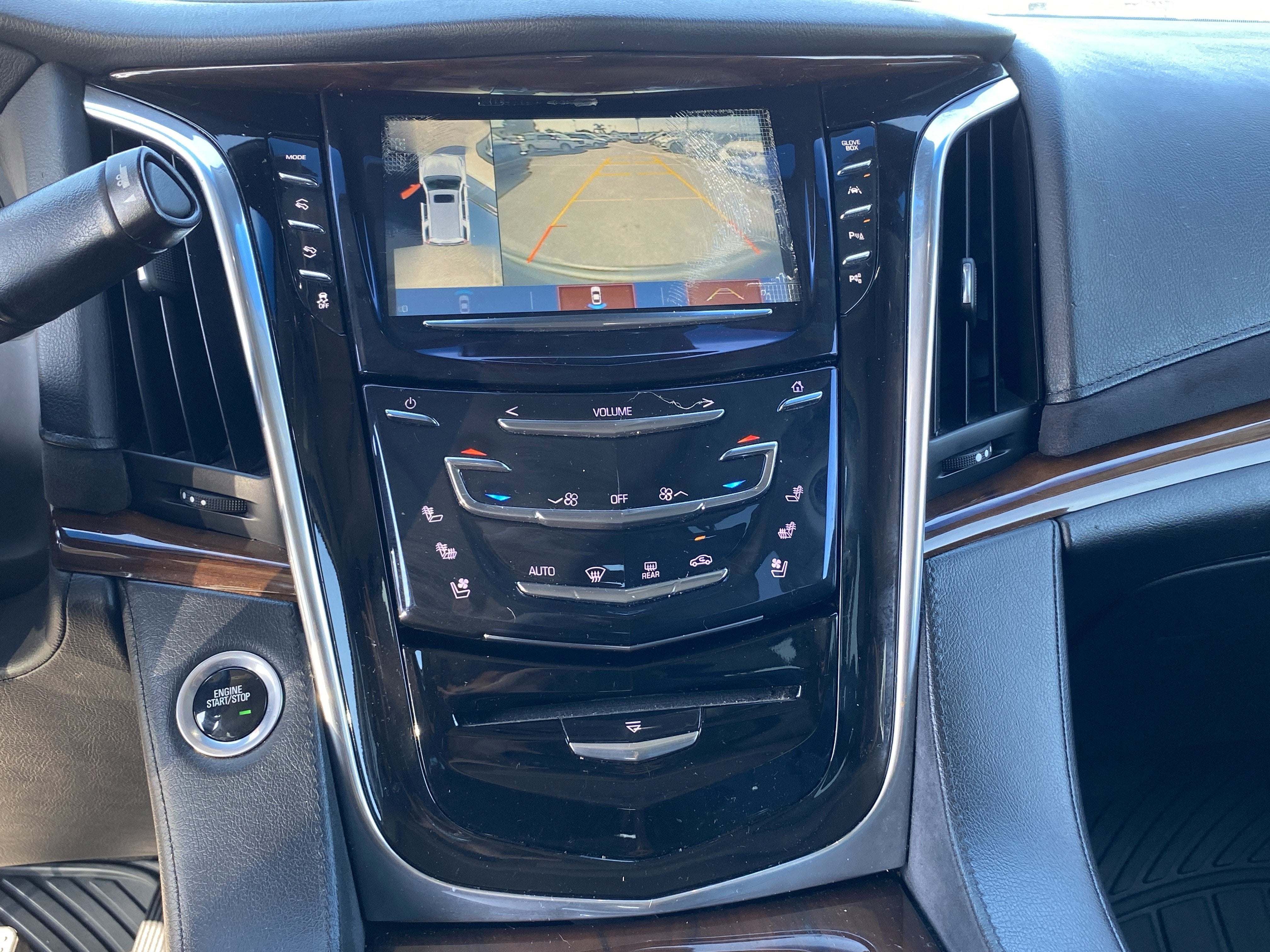 2018 Cadillac Escalade Luxury