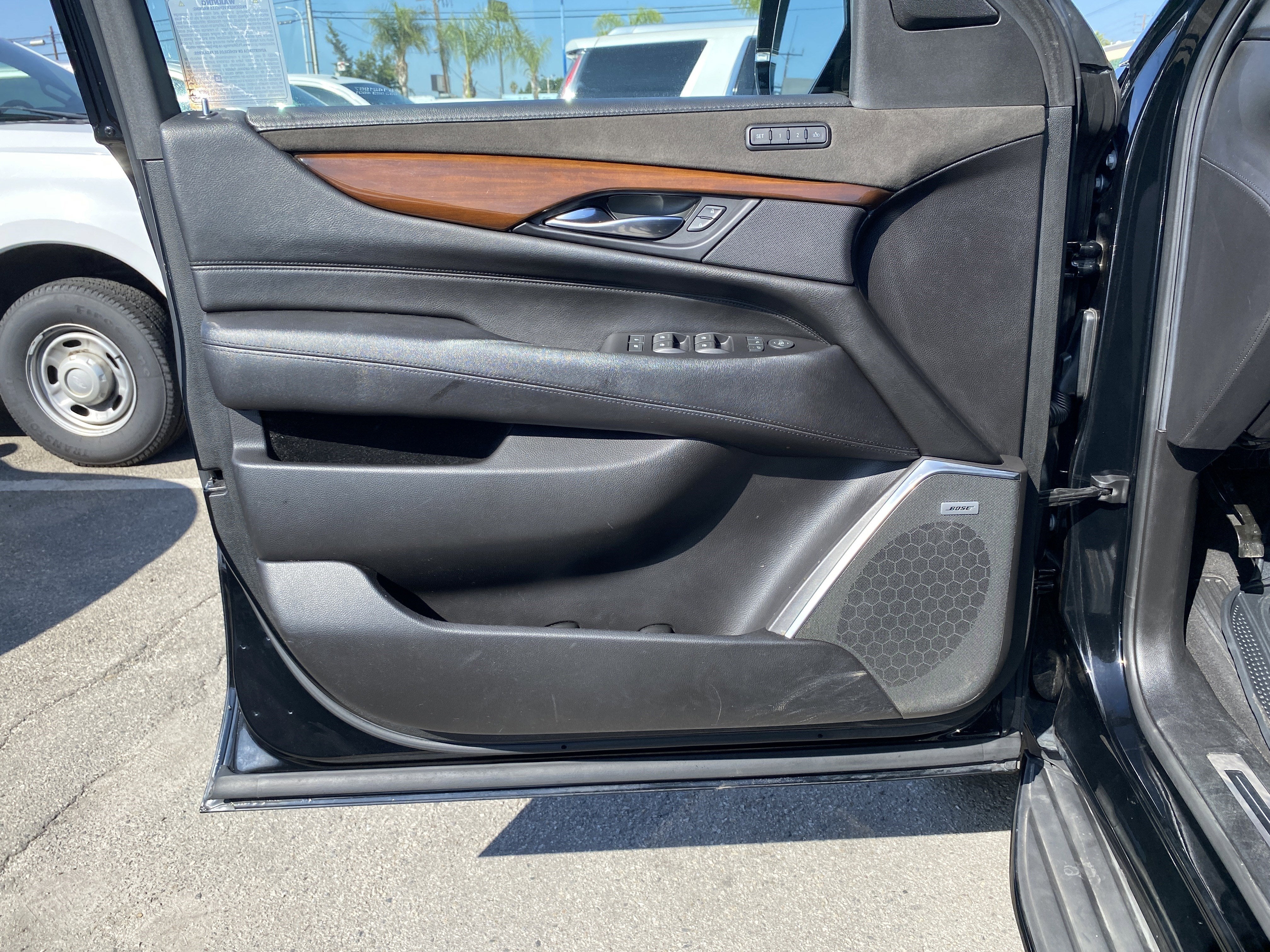2018 Cadillac Escalade Luxury