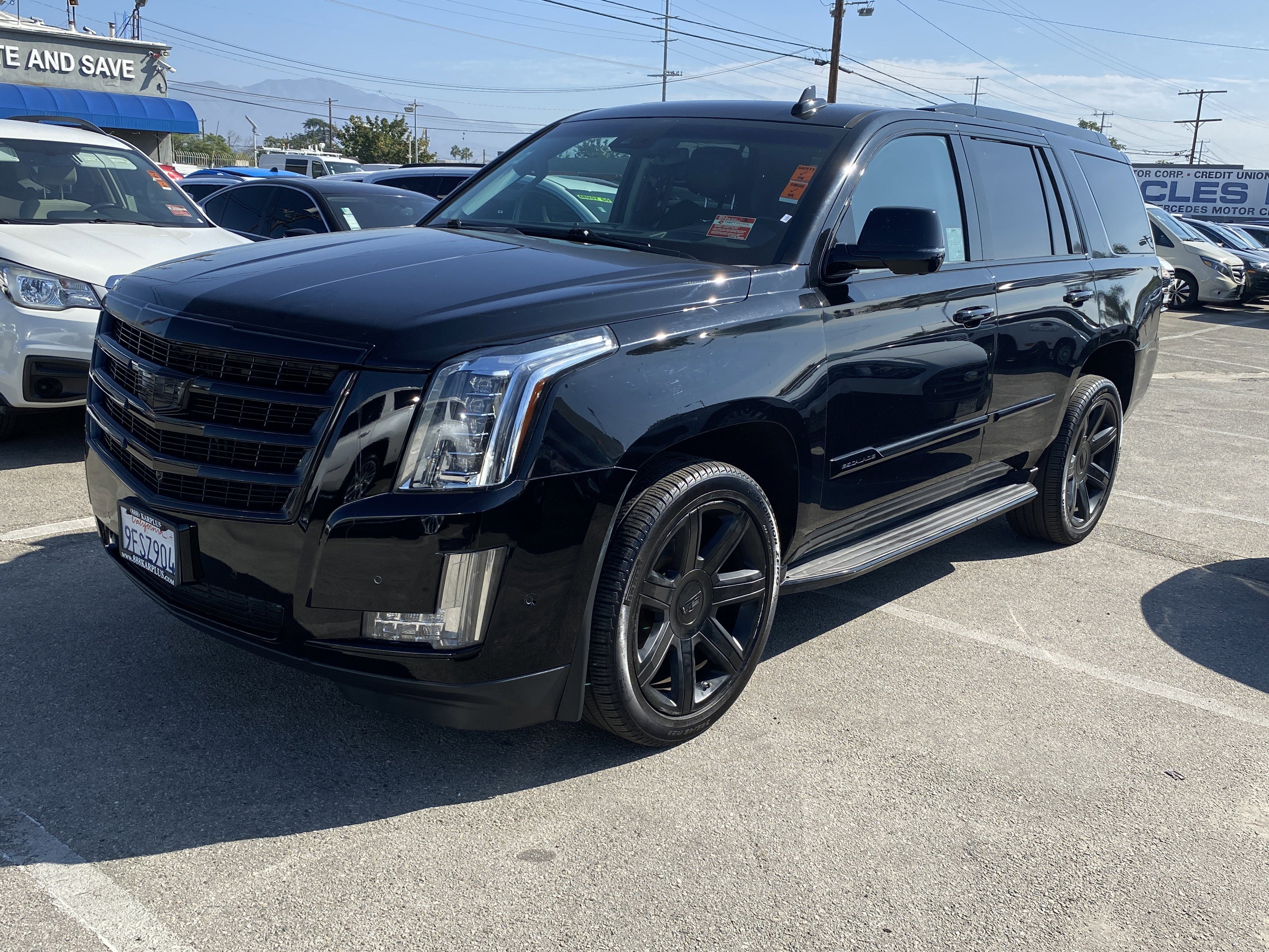 2018 Cadillac Escalade Luxury