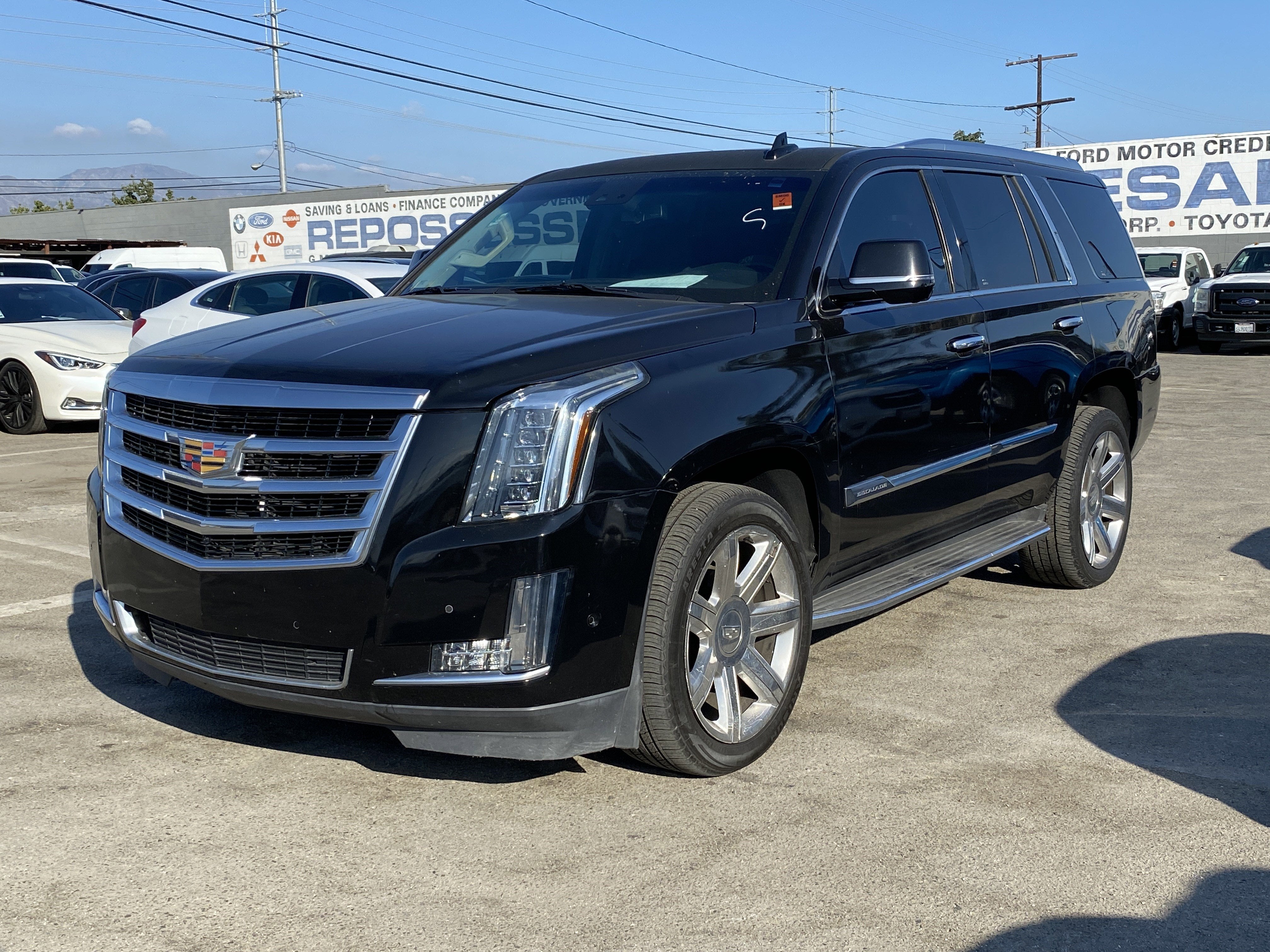 2018 Cadillac Escalade Luxury