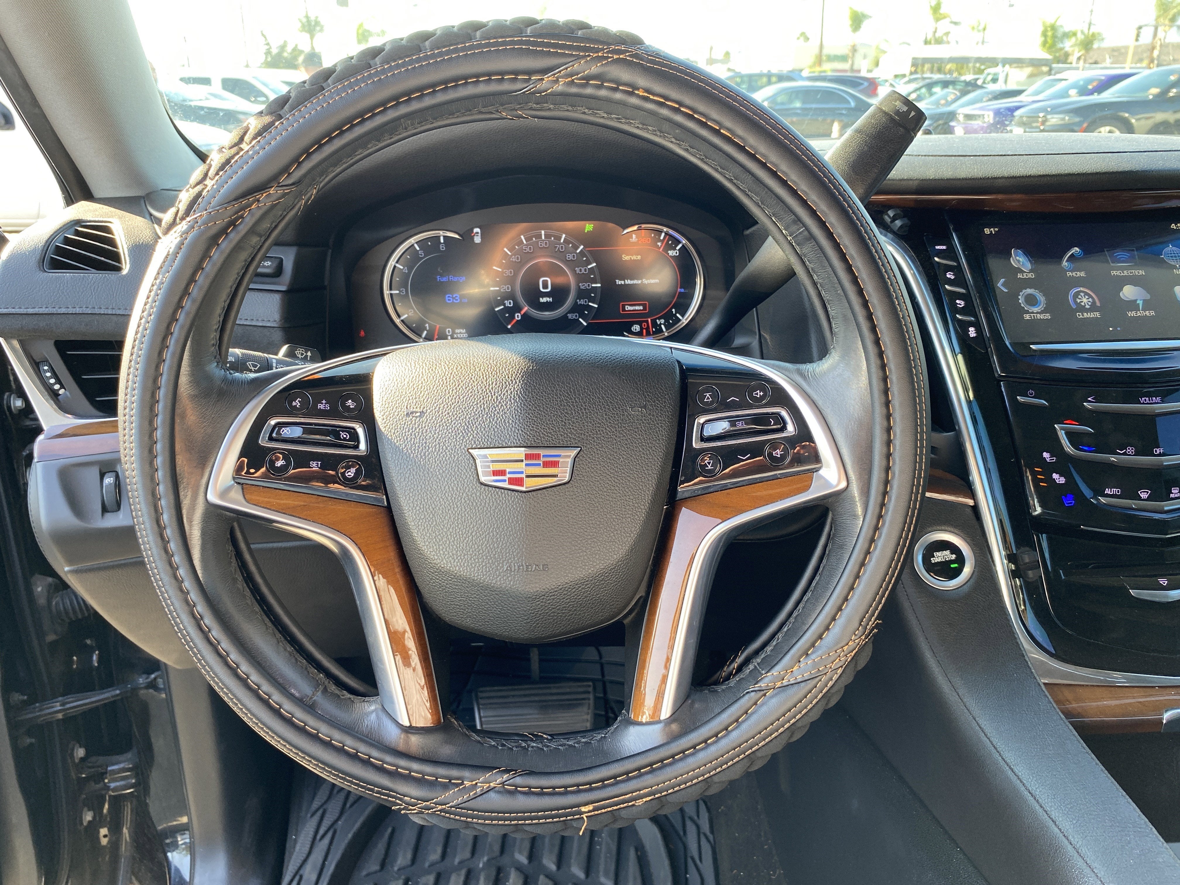 2018 Cadillac Escalade Luxury