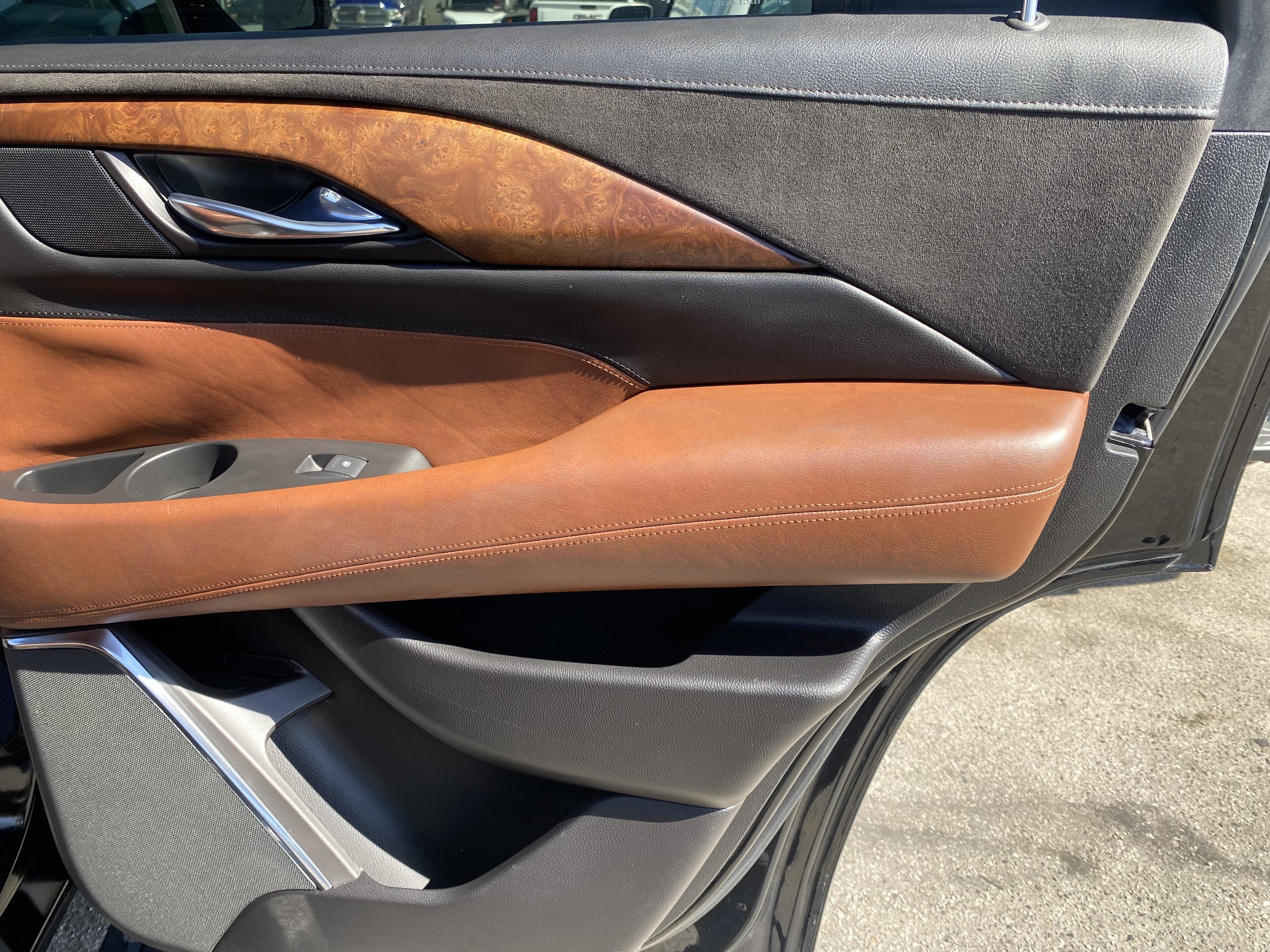 2015 Cadillac Escalade Premium