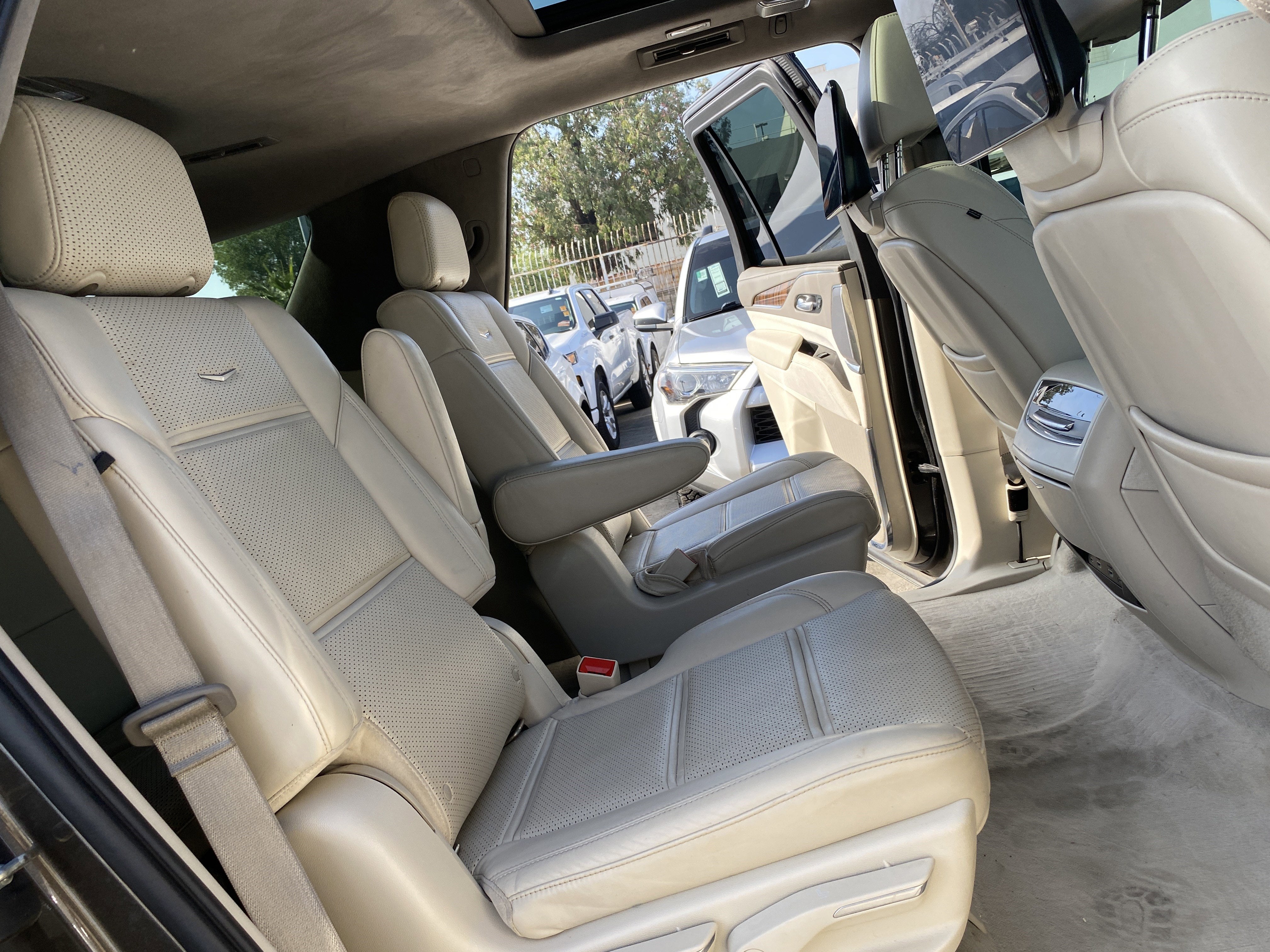 2021 Cadillac Escalade Premium Luxury Platinum