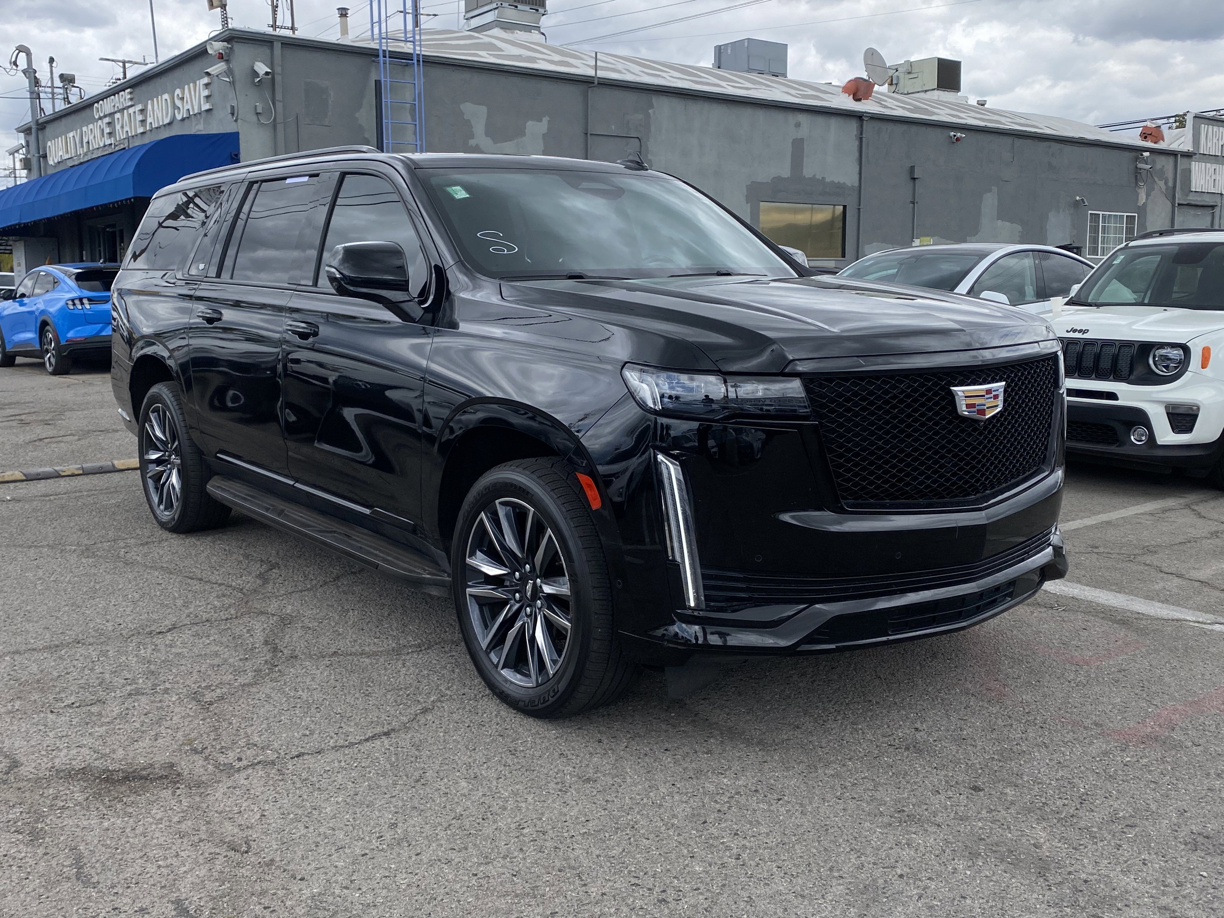 2021 Cadillac Escalade ESV Sport