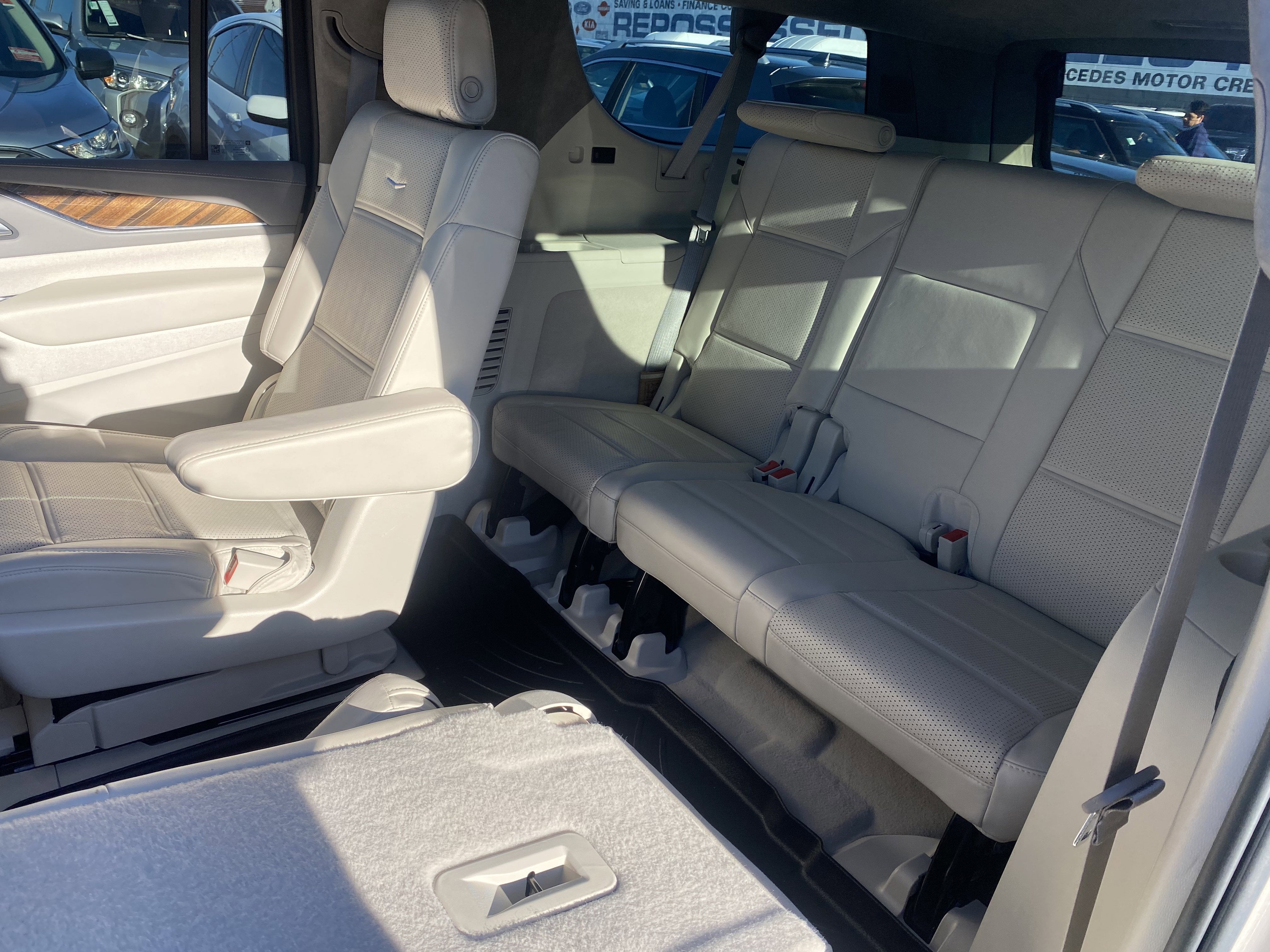 2022 Cadillac Escalade ESV Sport Platinum