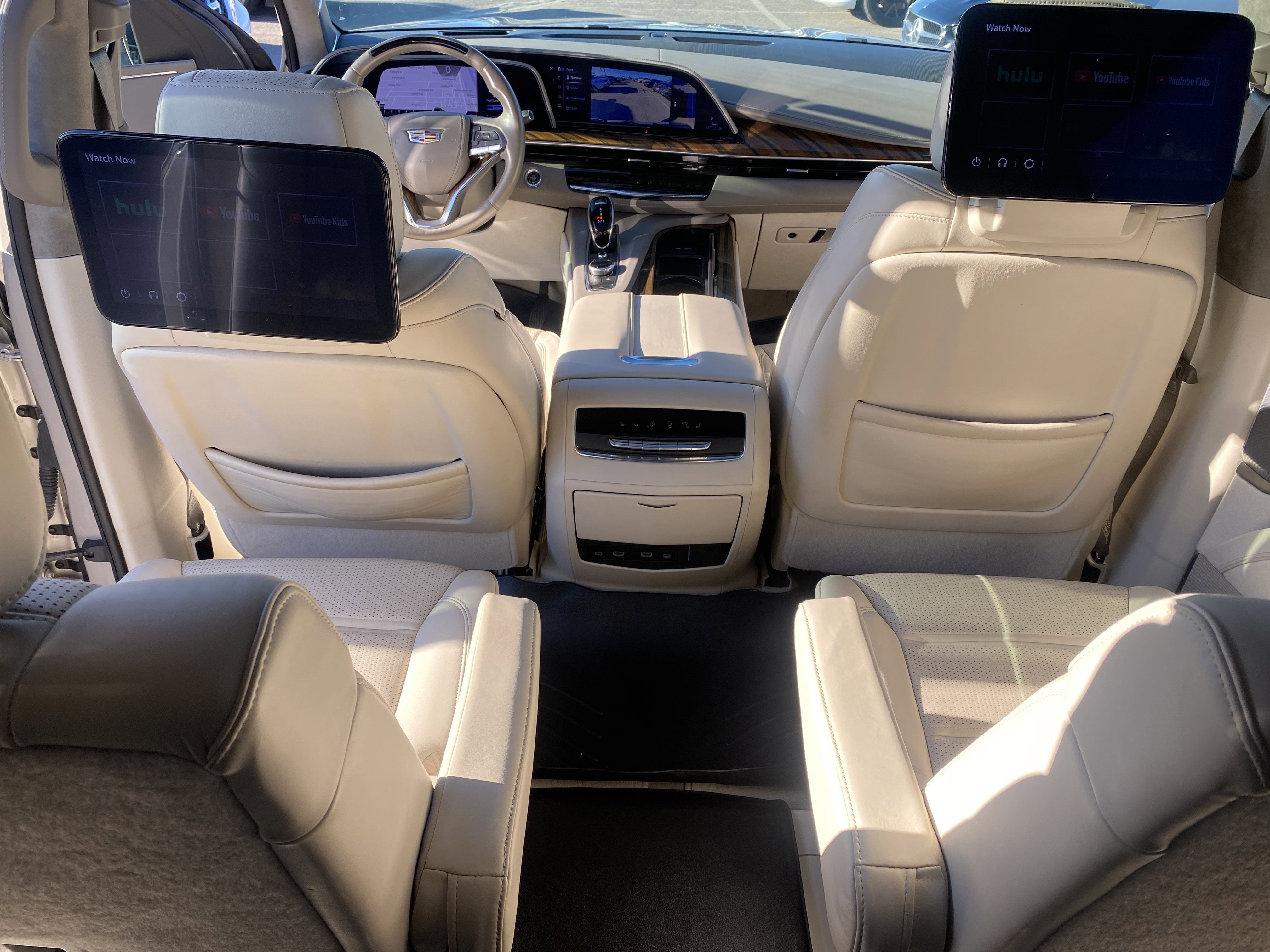 2022 Cadillac Escalade ESV Sport Platinum