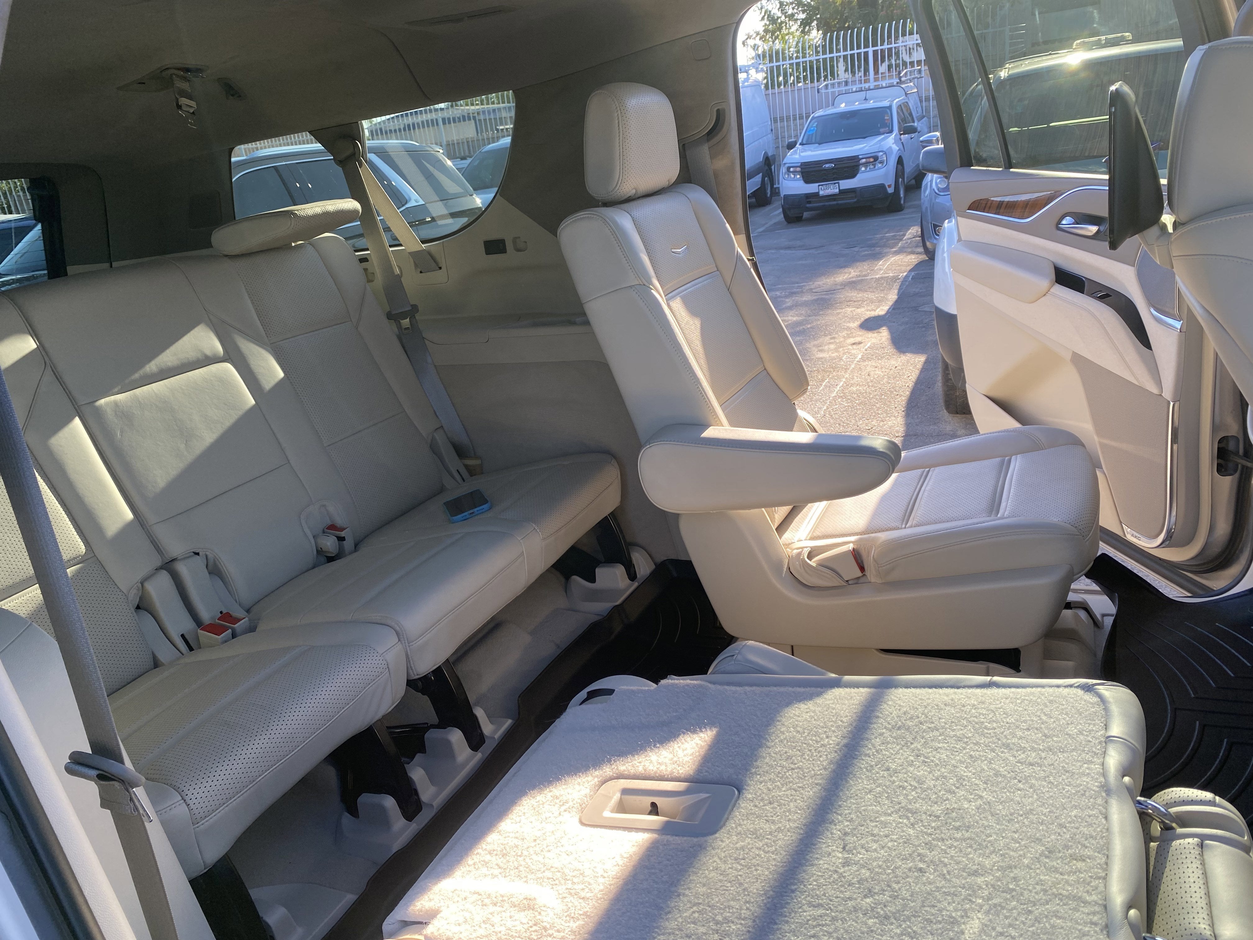 2022 Cadillac Escalade ESV Sport Platinum