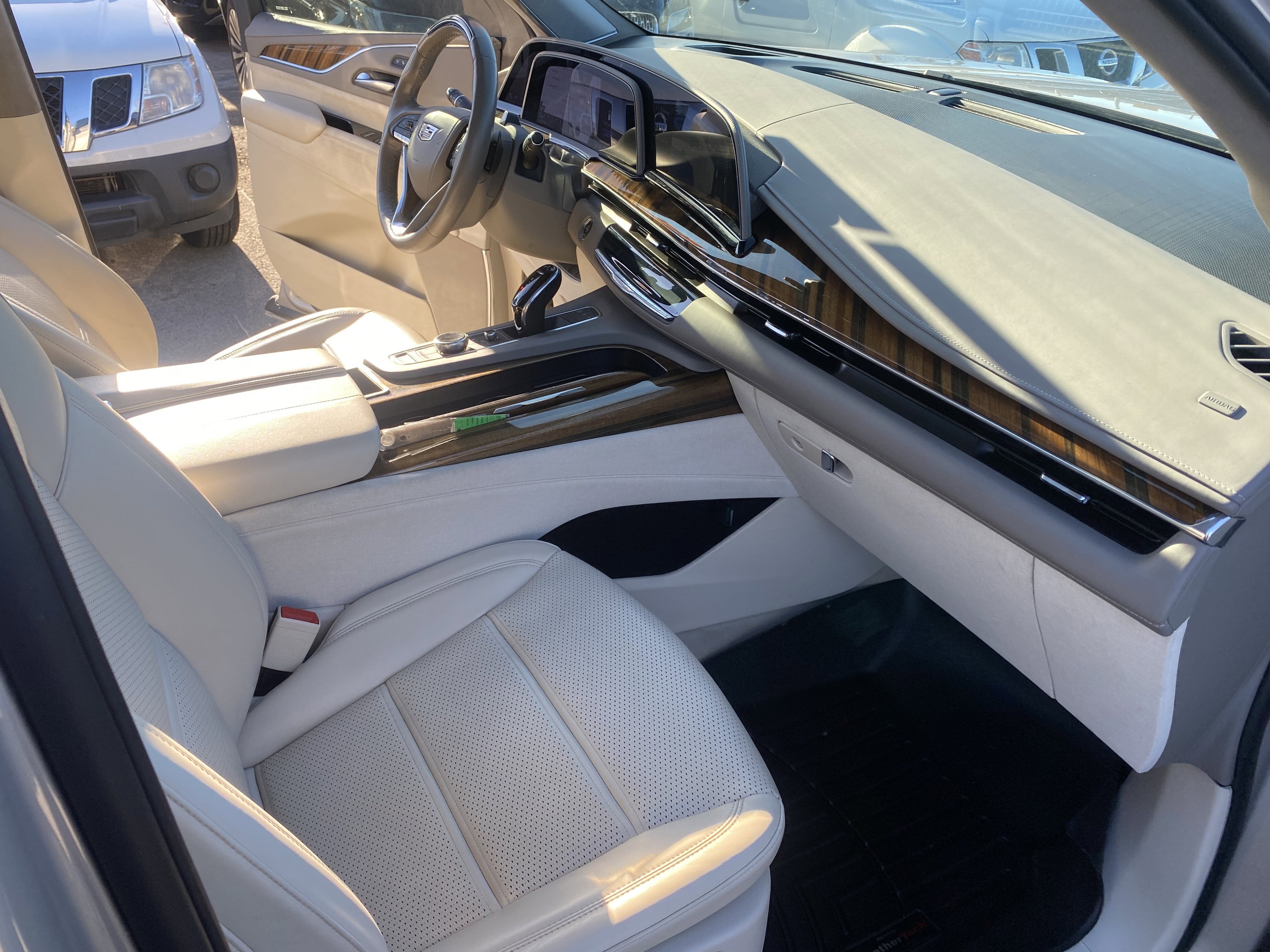 2022 Cadillac Escalade ESV Sport Platinum