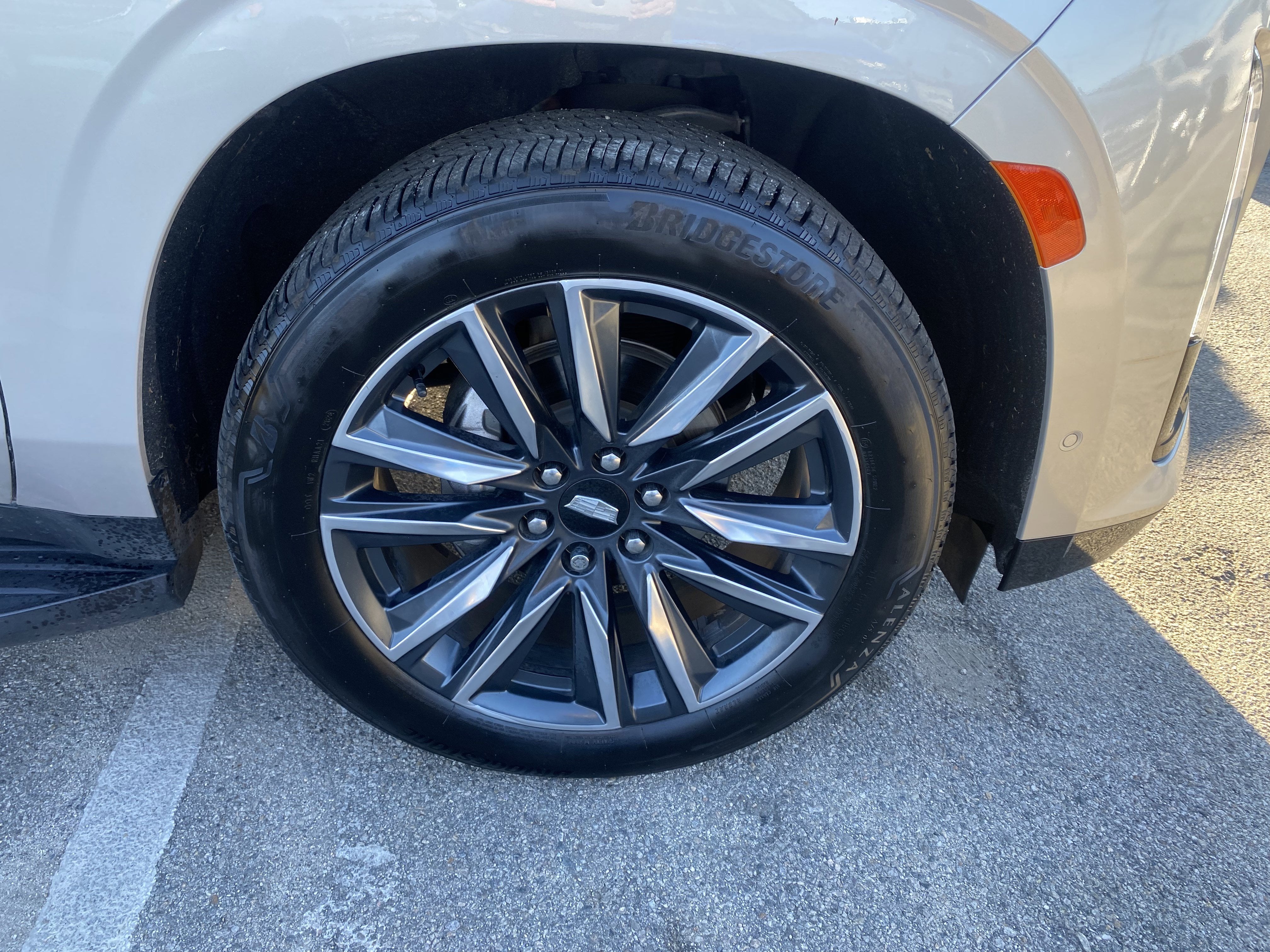 2022 Cadillac Escalade ESV Sport Platinum