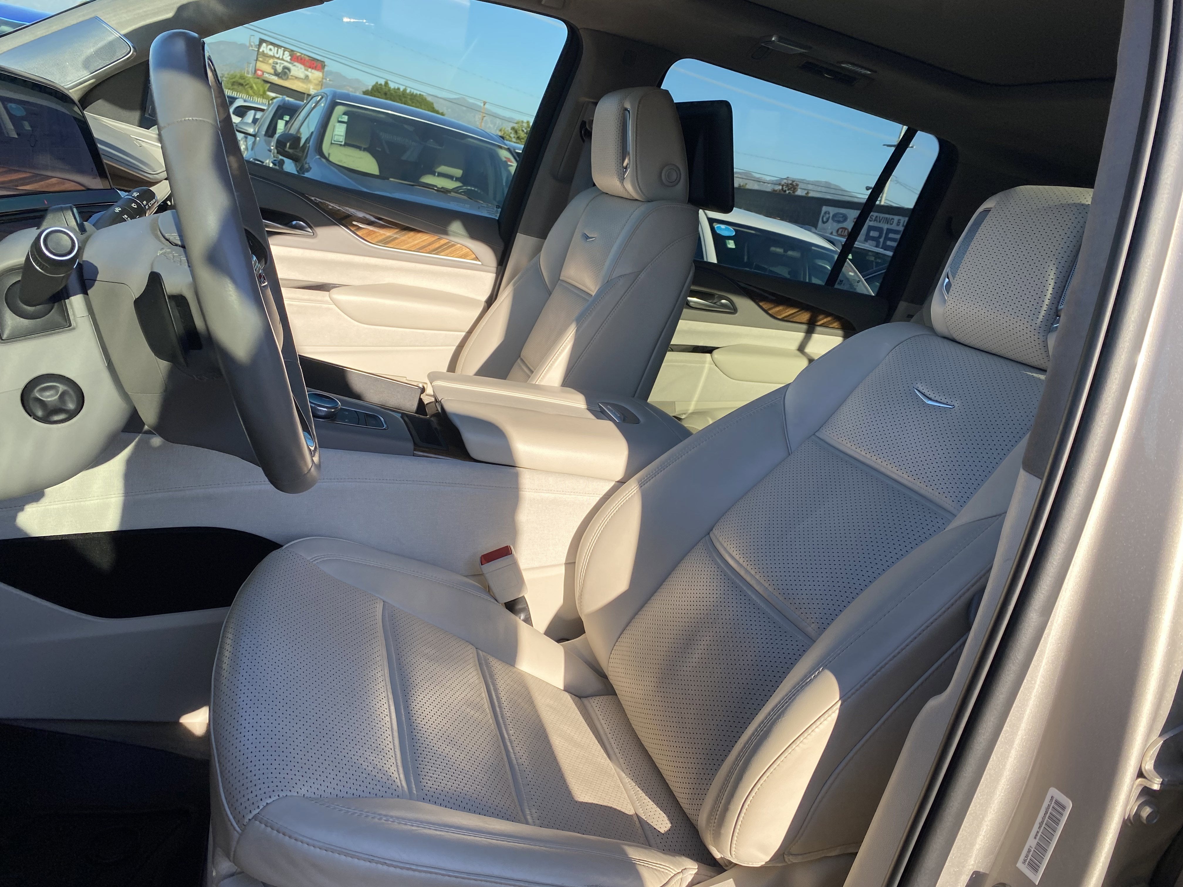 2022 Cadillac Escalade ESV Sport Platinum