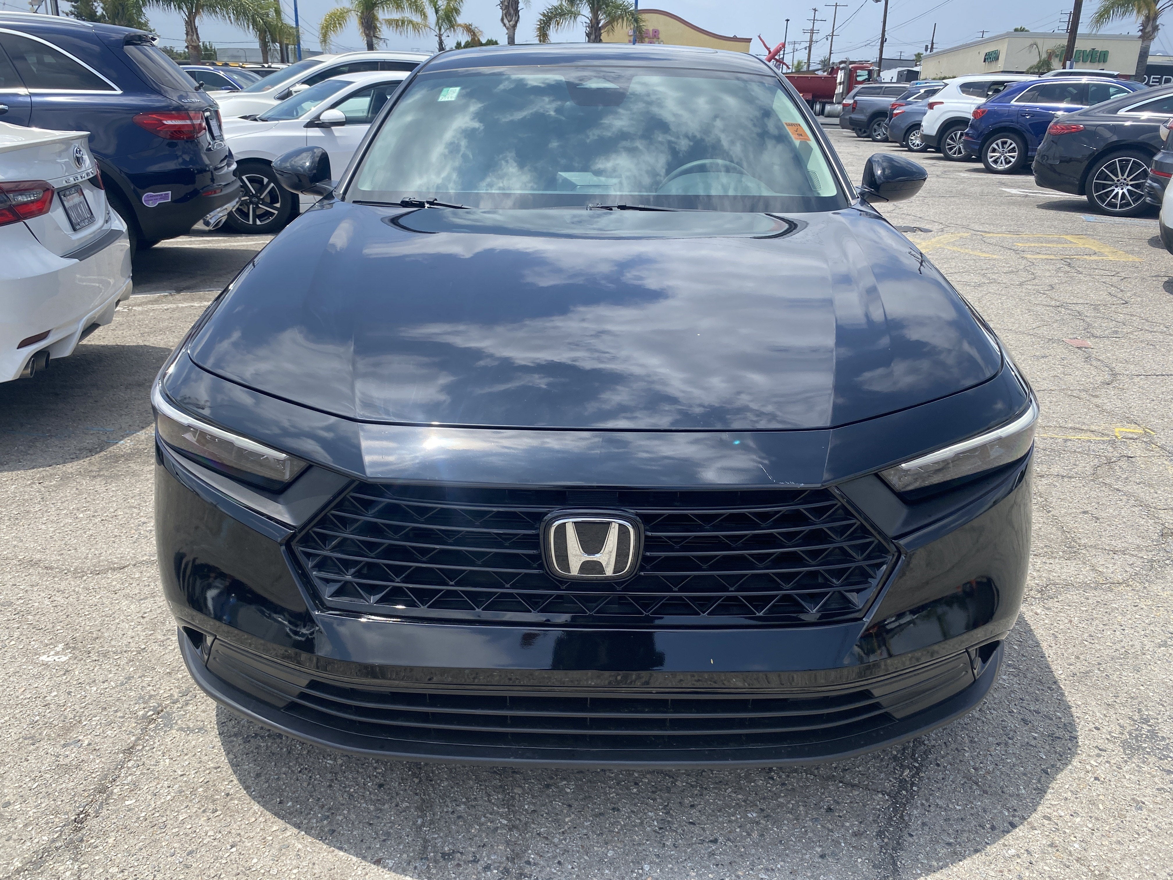 2025 Honda Accord Sedan SE