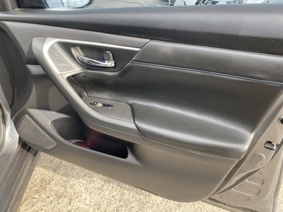 2017 Nissan Altima 2.5 SR