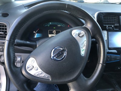 2015 Nissan LEAF SV