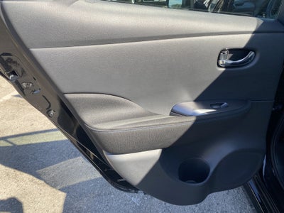 2025 Nissan LEAF S