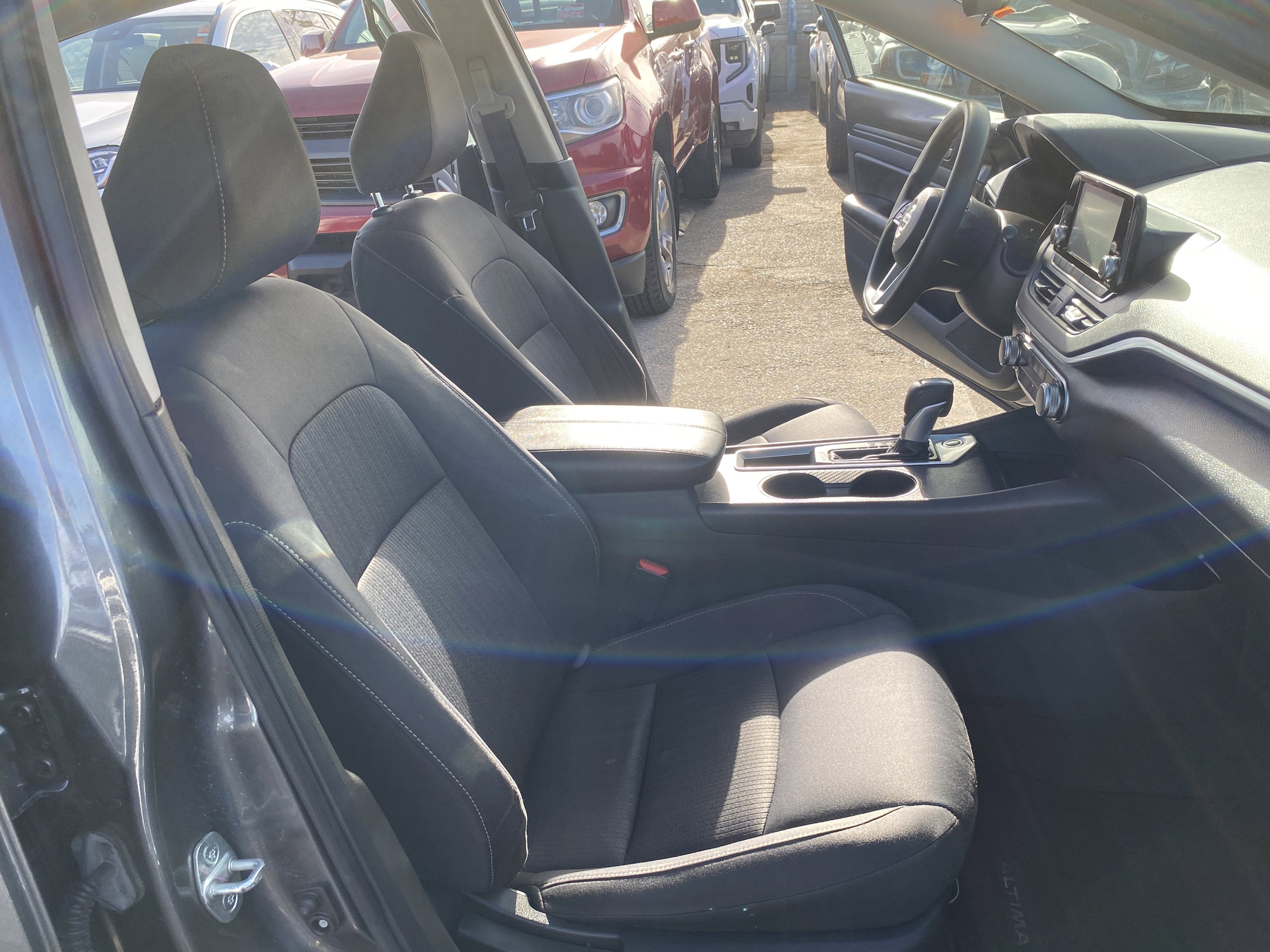 2022 Nissan Altima 2.5 S