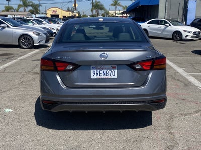 2022 Nissan Altima 2.5 SV