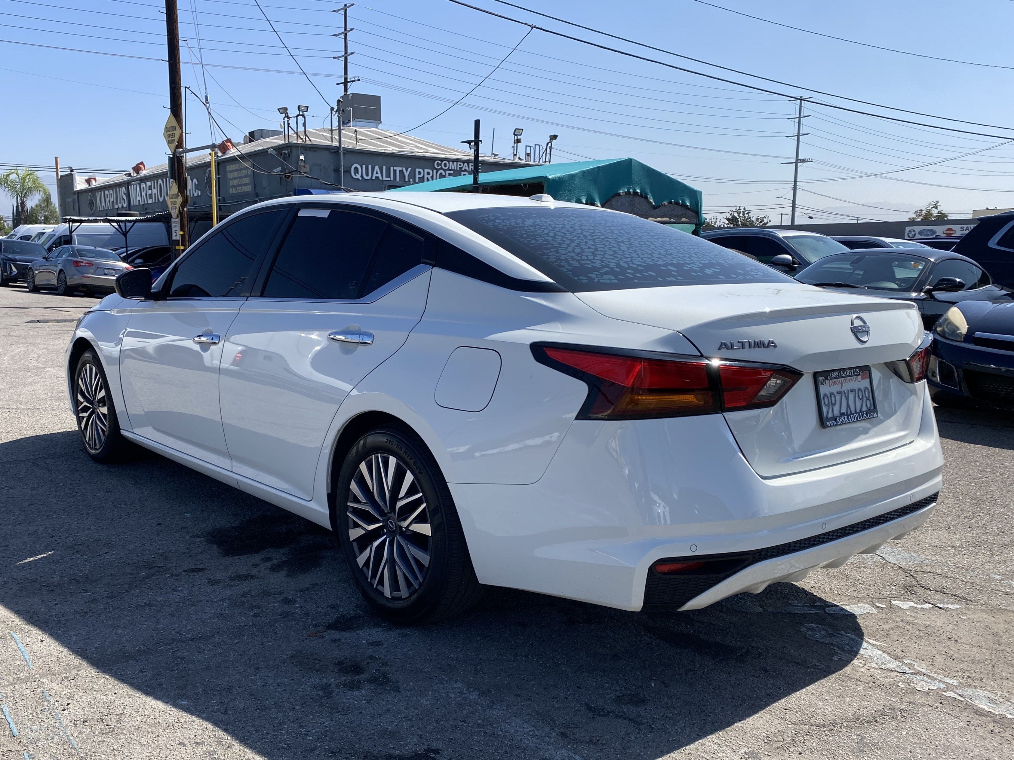 2025 Nissan Altima SV FWD