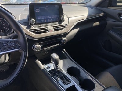 2025 Nissan Altima SV FWD