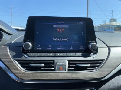 2025 Nissan Altima SV FWD