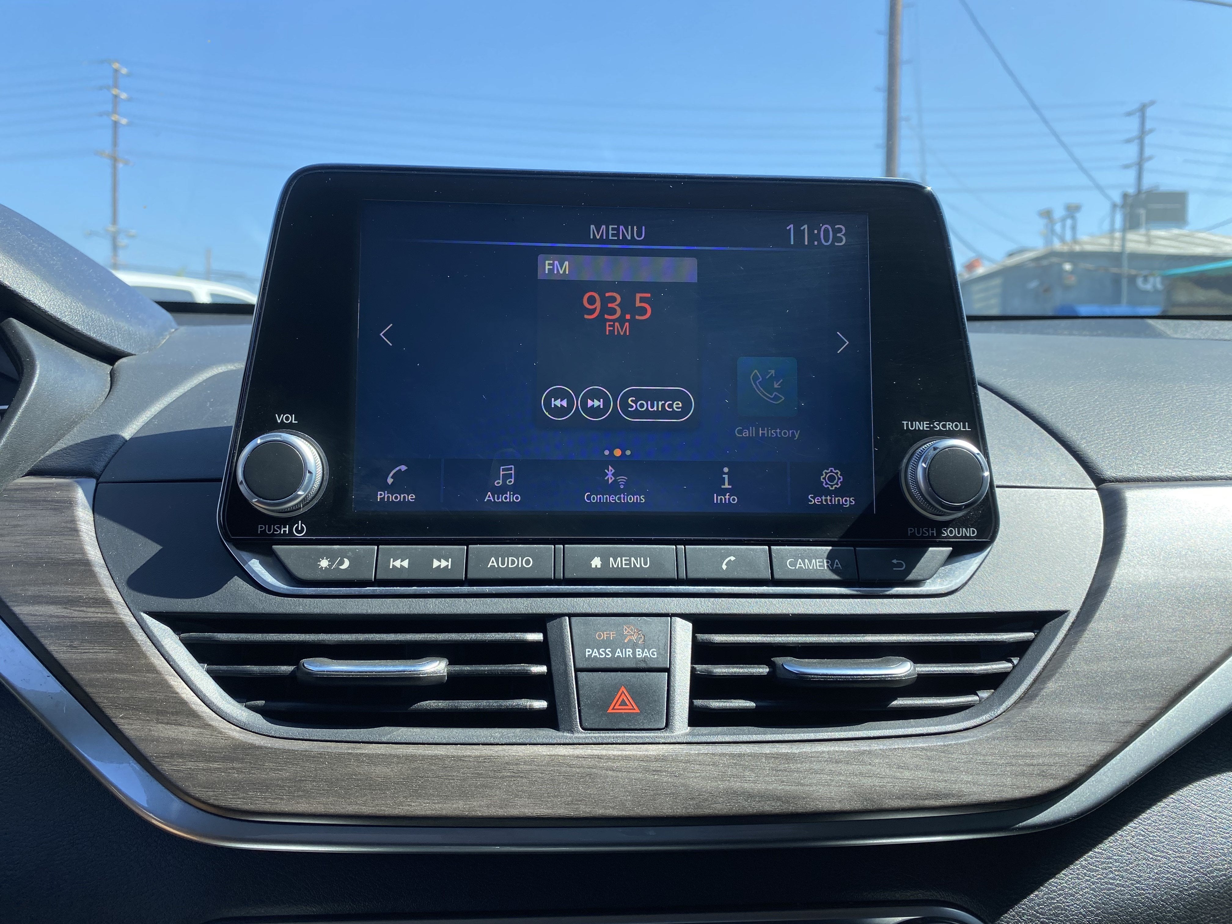 2025 Nissan Altima SV FWD